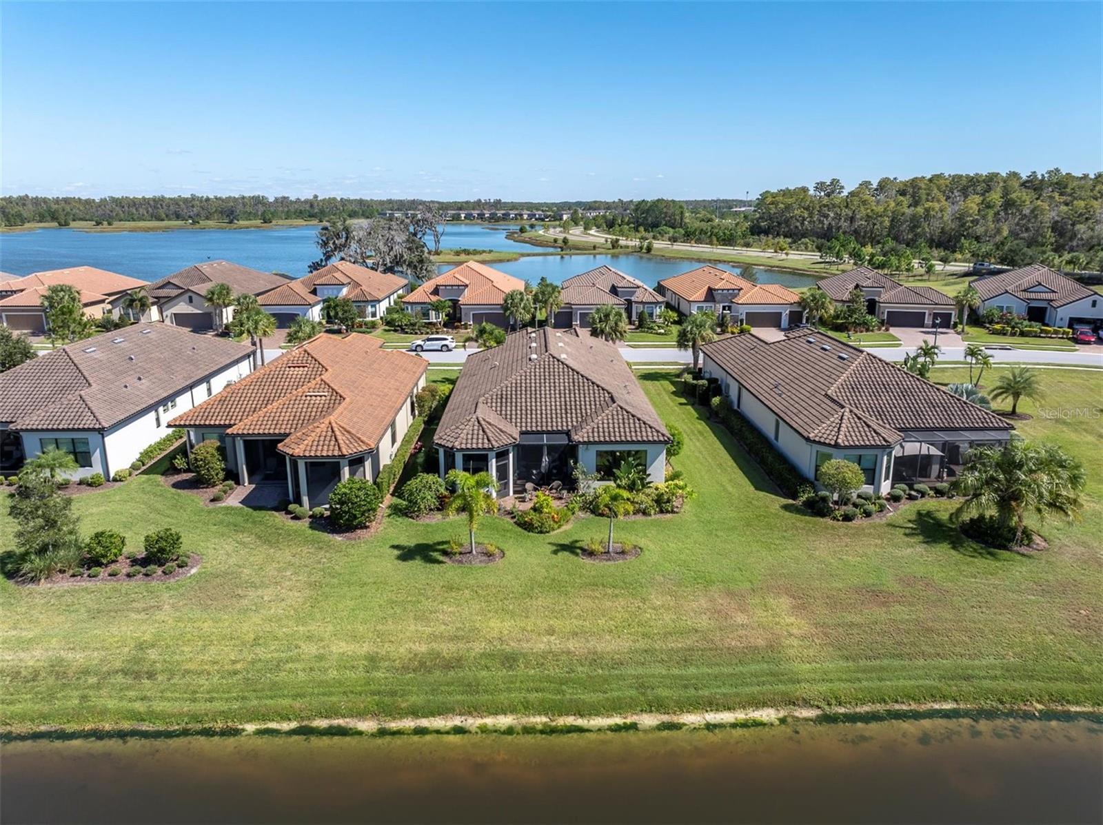 Image 41 of 64 For 3239 Forsythia Drive