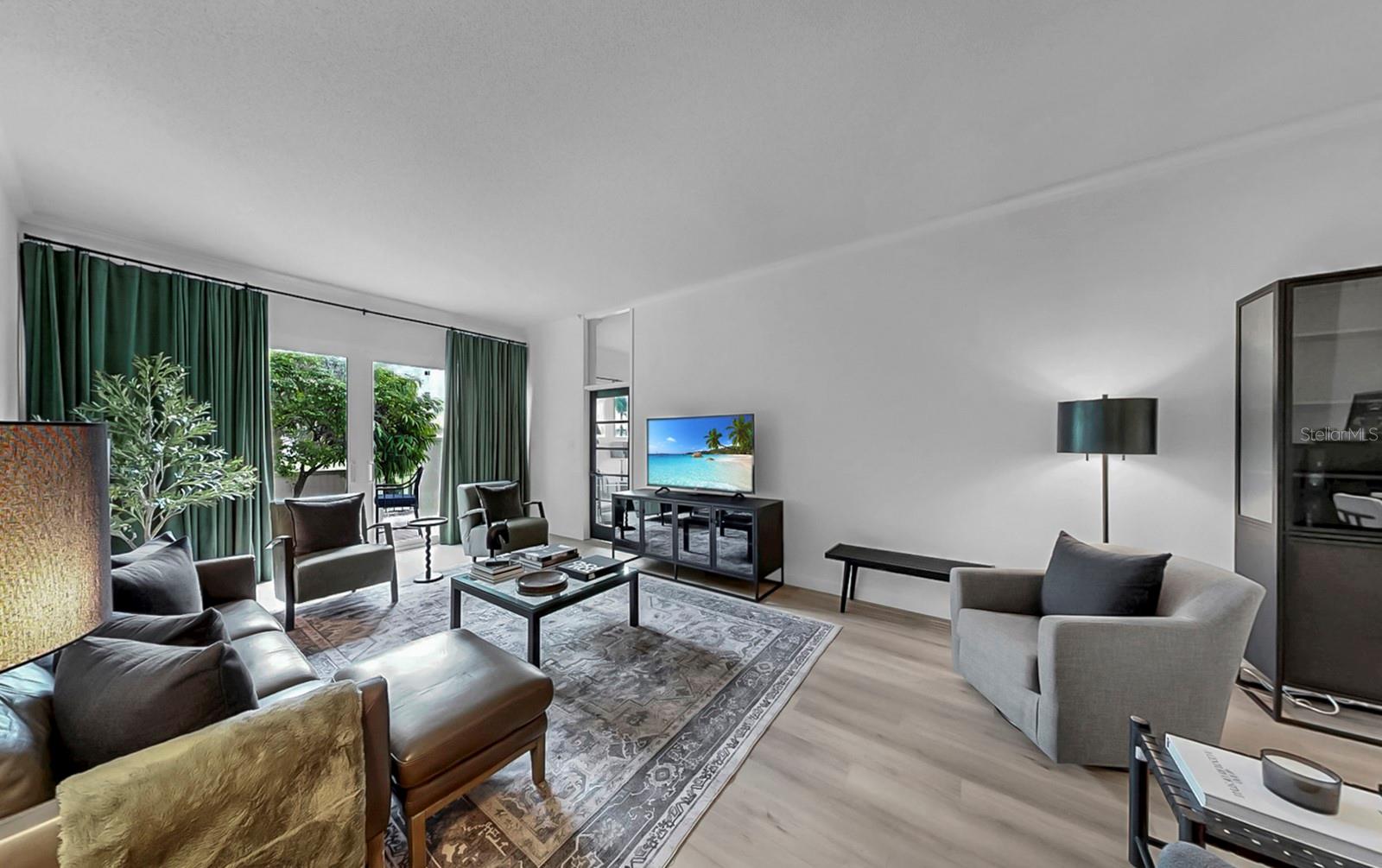 Image 18 of 58 For 7400 Sun Island Drive S 105