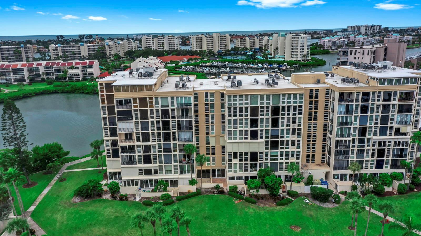 Image 2 of 58 For 7400 Sun Island Drive S 105