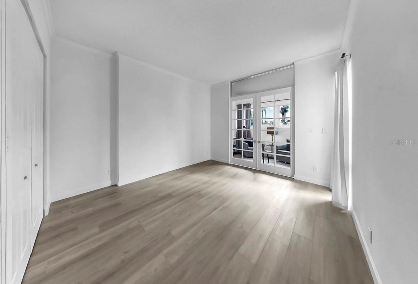 Image 39 of 58 For 7400 Sun Island Drive S 105