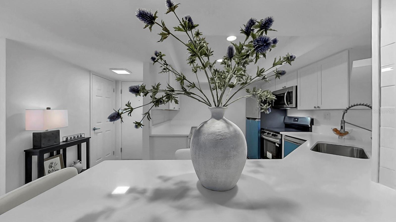 Image 9 of 58 For 7400 Sun Island Drive S 105