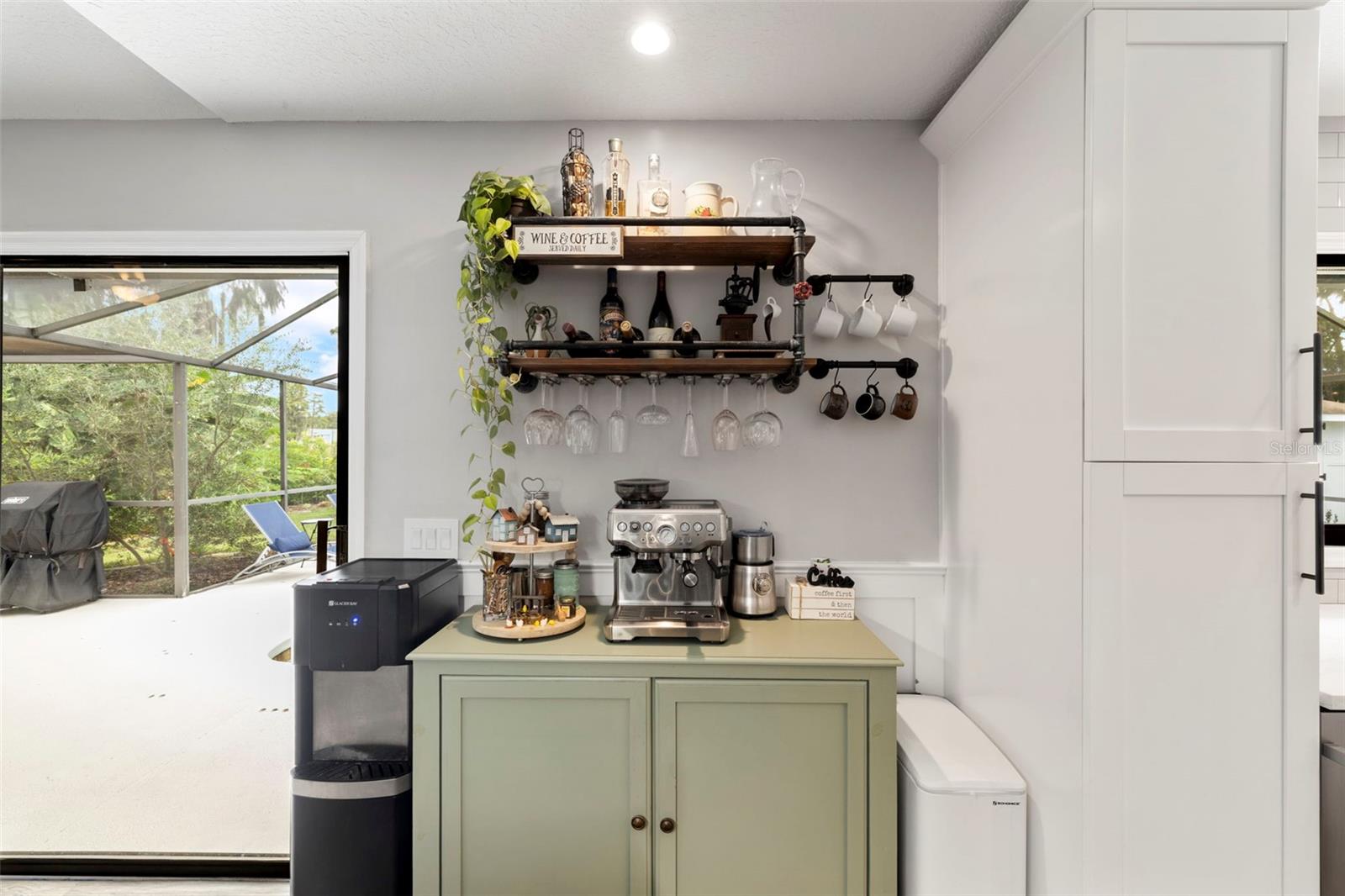 Image 10 of 64 For 21334 Lake Sharon Drive