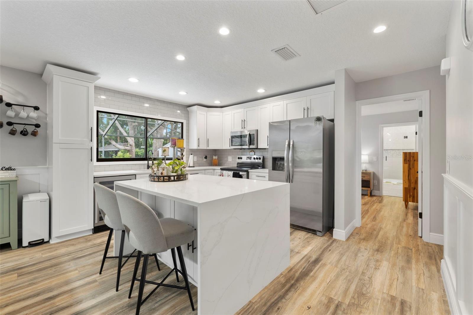 Image 12 of 64 For 21334 Lake Sharon Drive