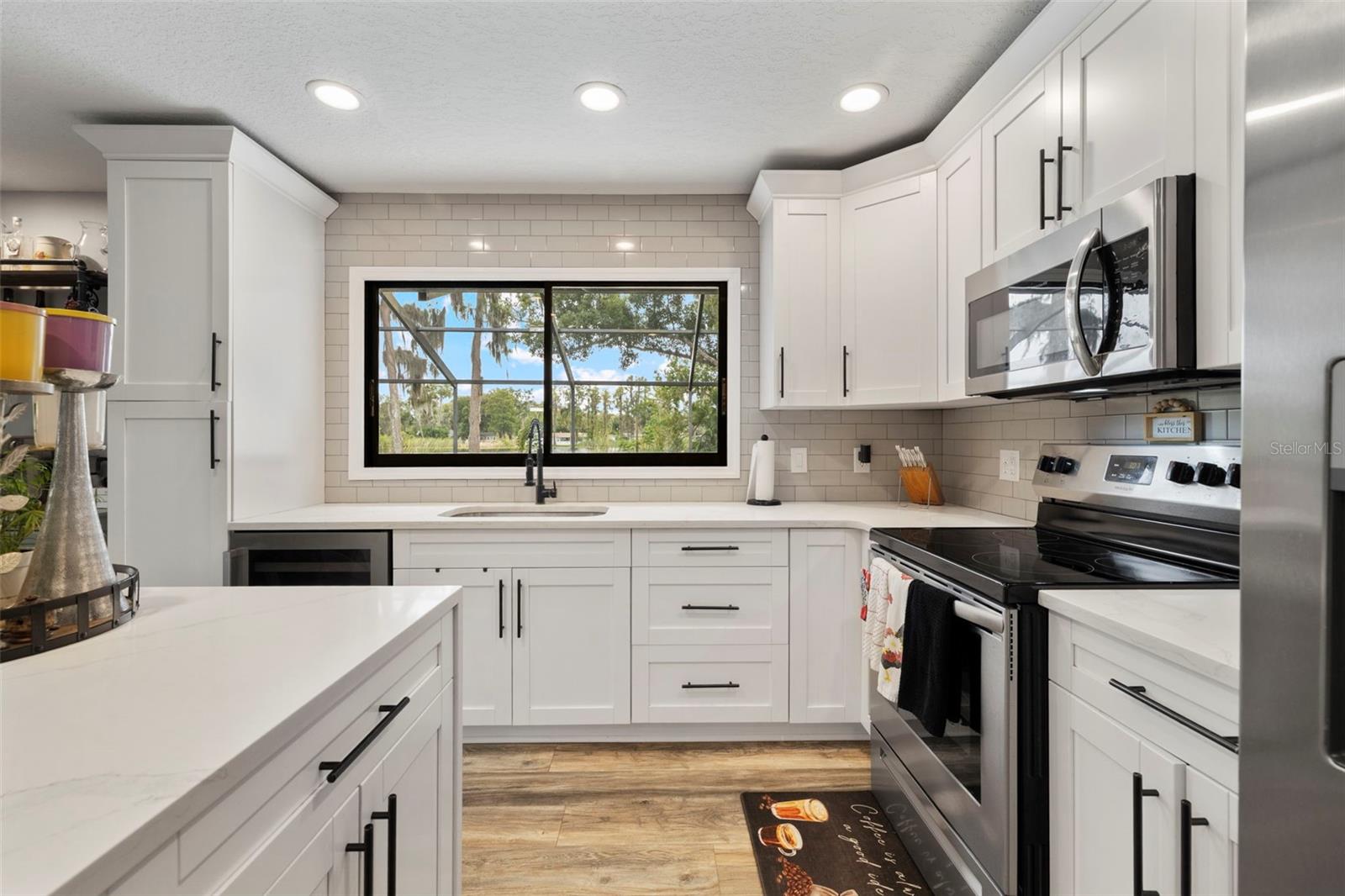 Image 13 of 64 For 21334 Lake Sharon Drive