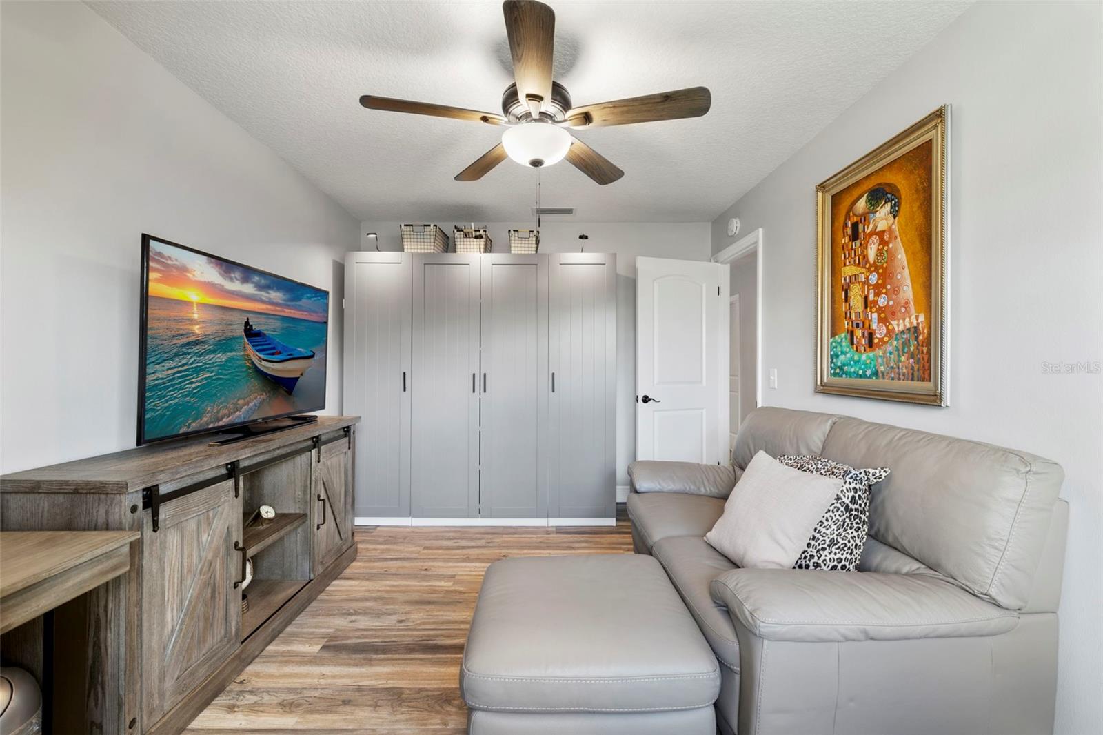 Image 23 of 64 For 21334 Lake Sharon Drive