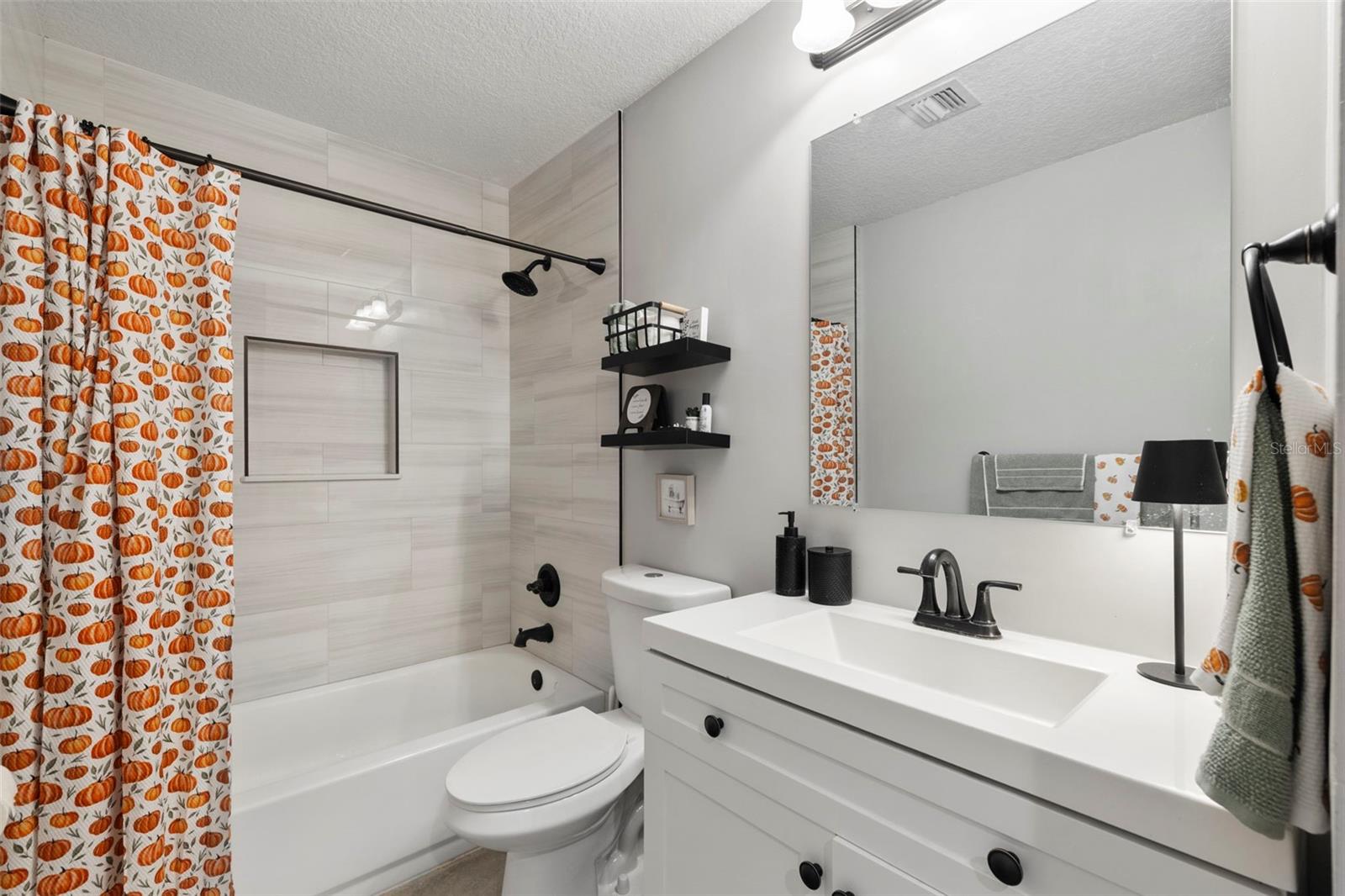 Image 24 of 64 For 21334 Lake Sharon Drive