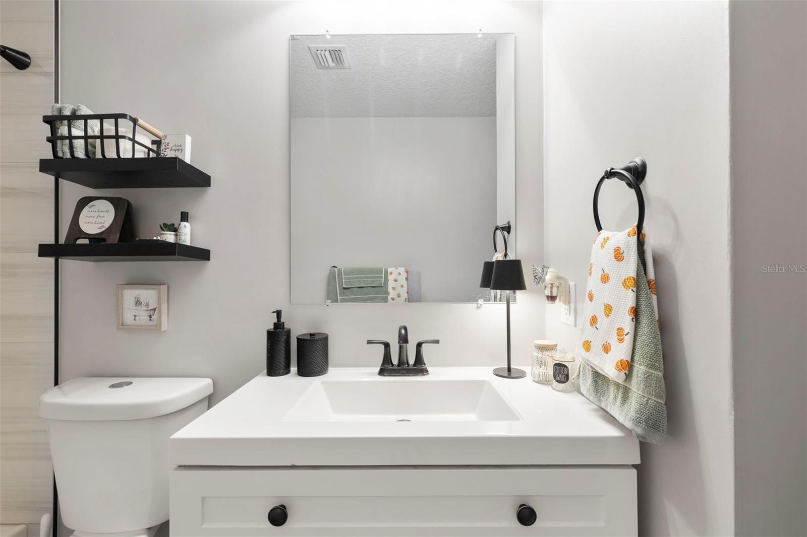 Image 25 of 64 For 21334 Lake Sharon Drive