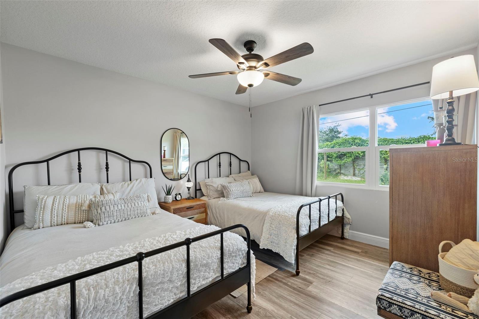 Image 26 of 64 For 21334 Lake Sharon Drive