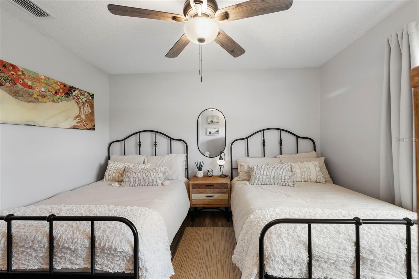 Image 27 of 64 For 21334 Lake Sharon Drive