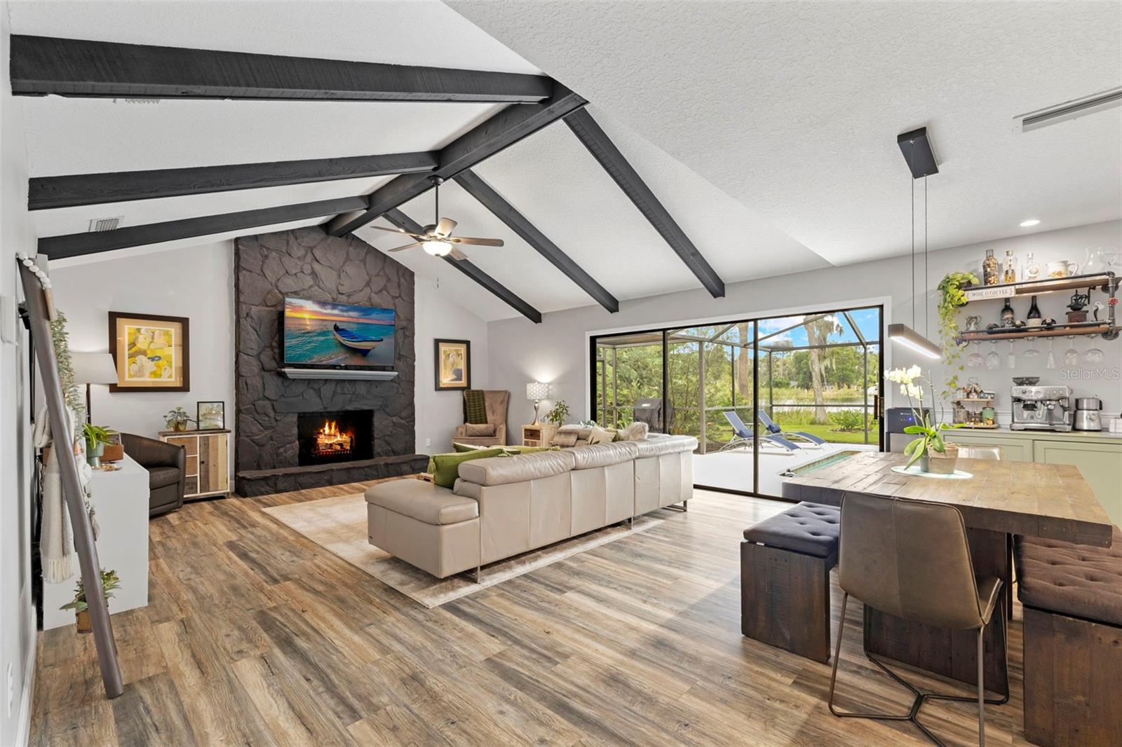 Image 6 of 64 For 21334 Lake Sharon Drive