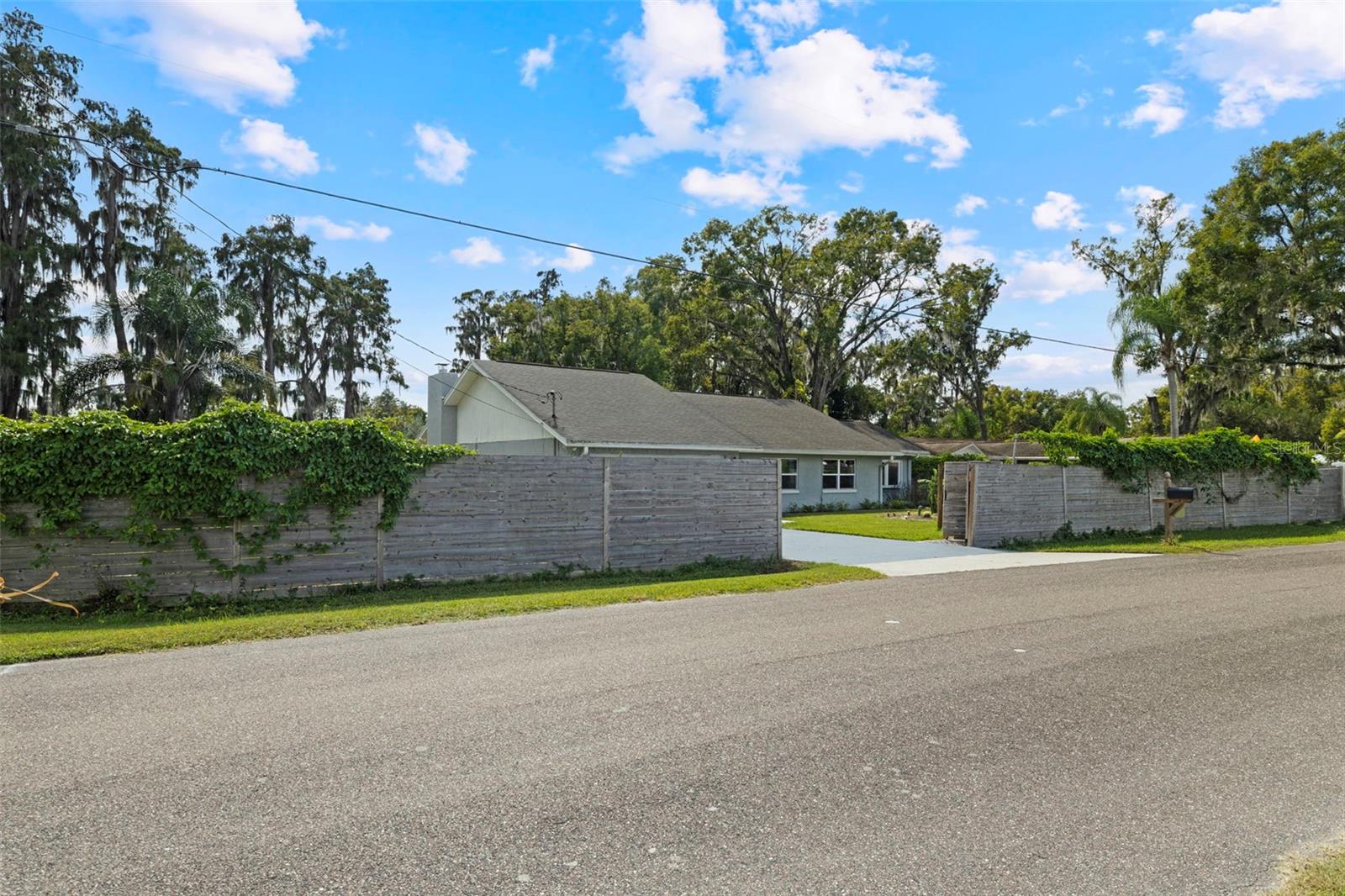 Image 61 of 64 For 21334 Lake Sharon Drive