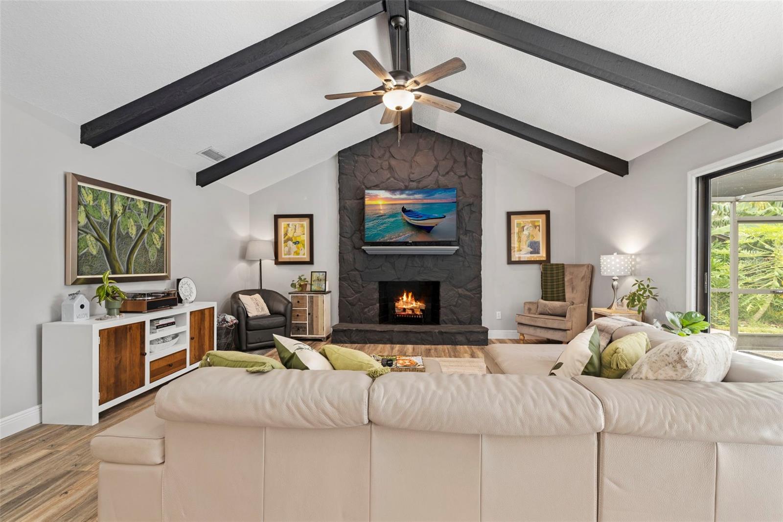 Image 8 of 64 For 21334 Lake Sharon Drive