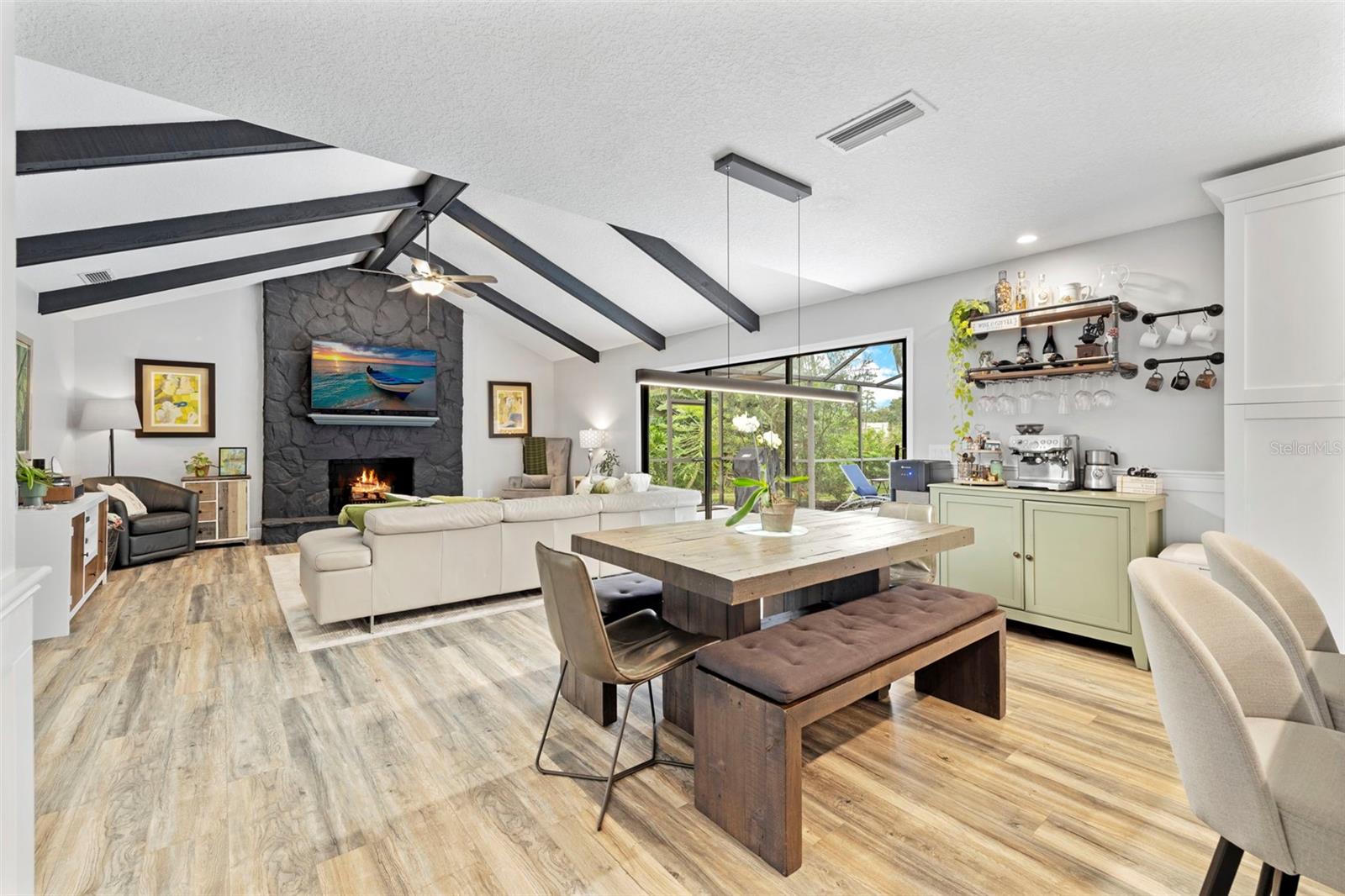 Image 9 of 64 For 21334 Lake Sharon Drive