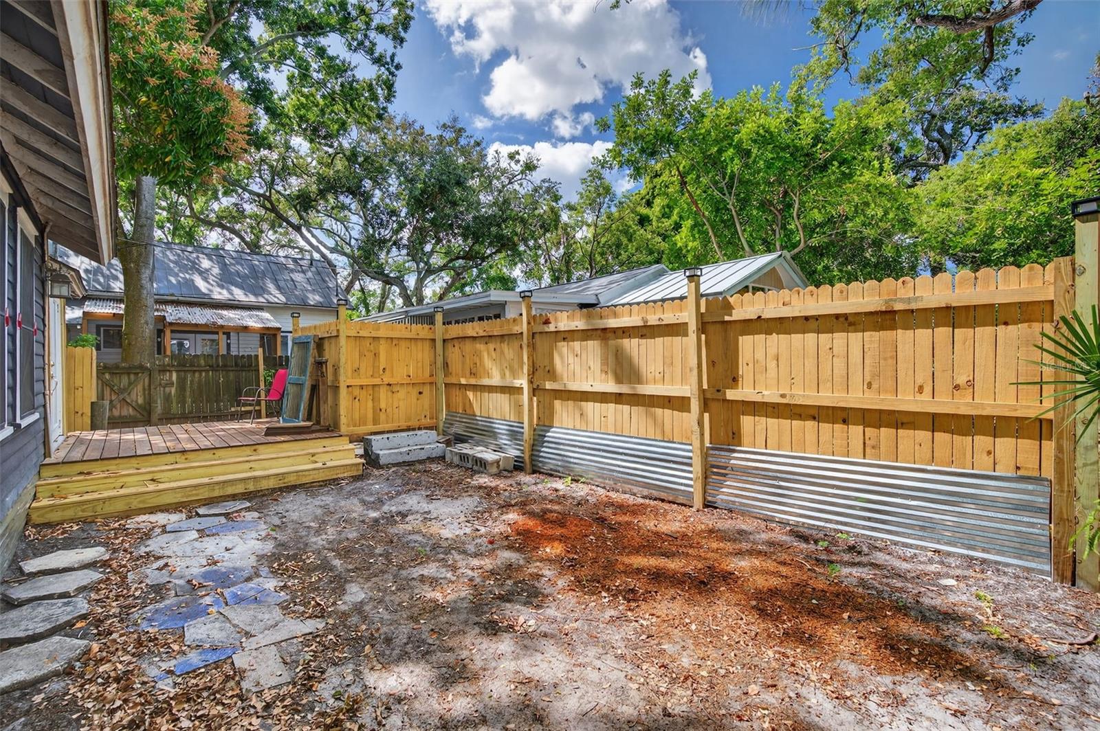 Image 30 of 88 For 5414-5416 Delette Avenue S