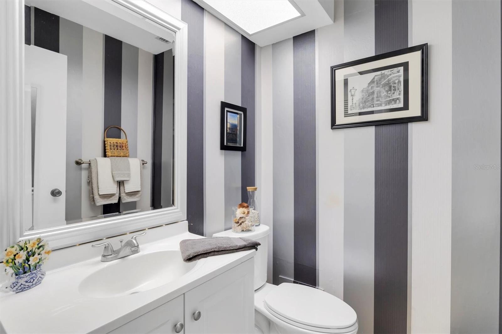 Image 14 of 31 For 2846 Highlands Boulevard D