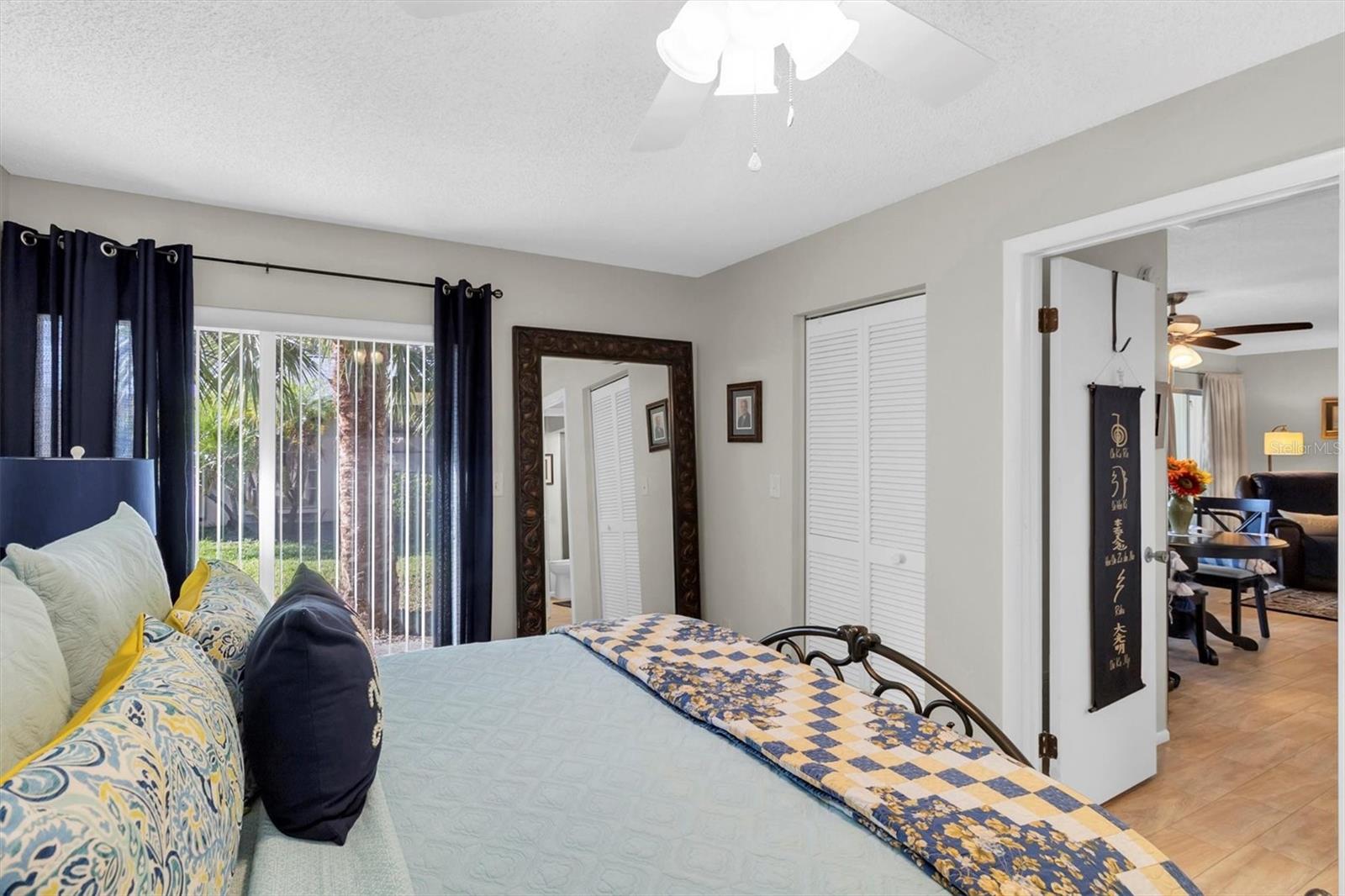 Image 17 of 31 For 2846 Highlands Boulevard D
