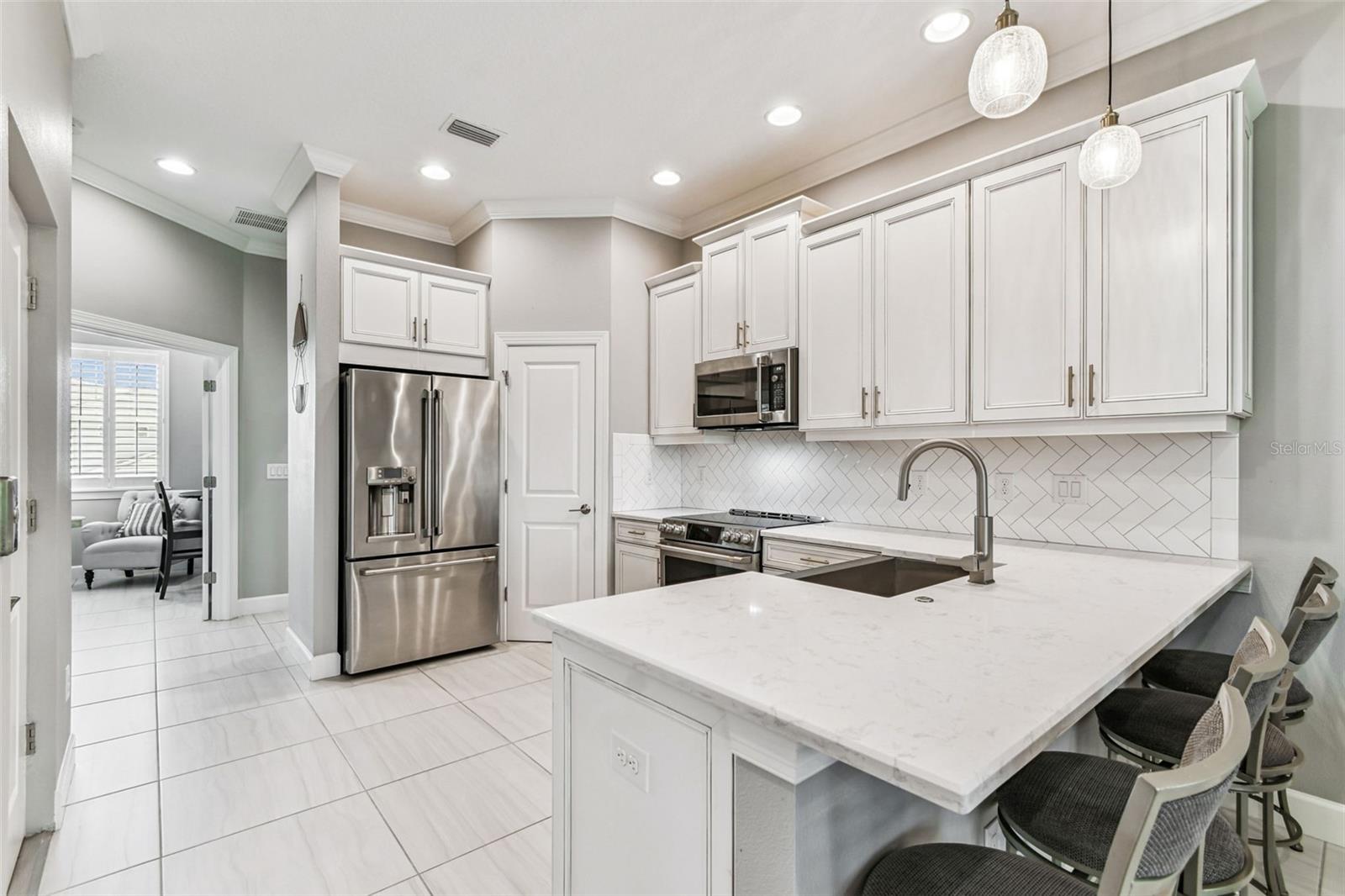 Image 16 of 65 For 4065 Rocky Shores Drive