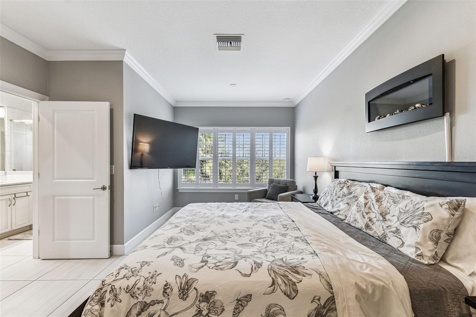 Image 35 of 65 For 4065 Rocky Shores Drive