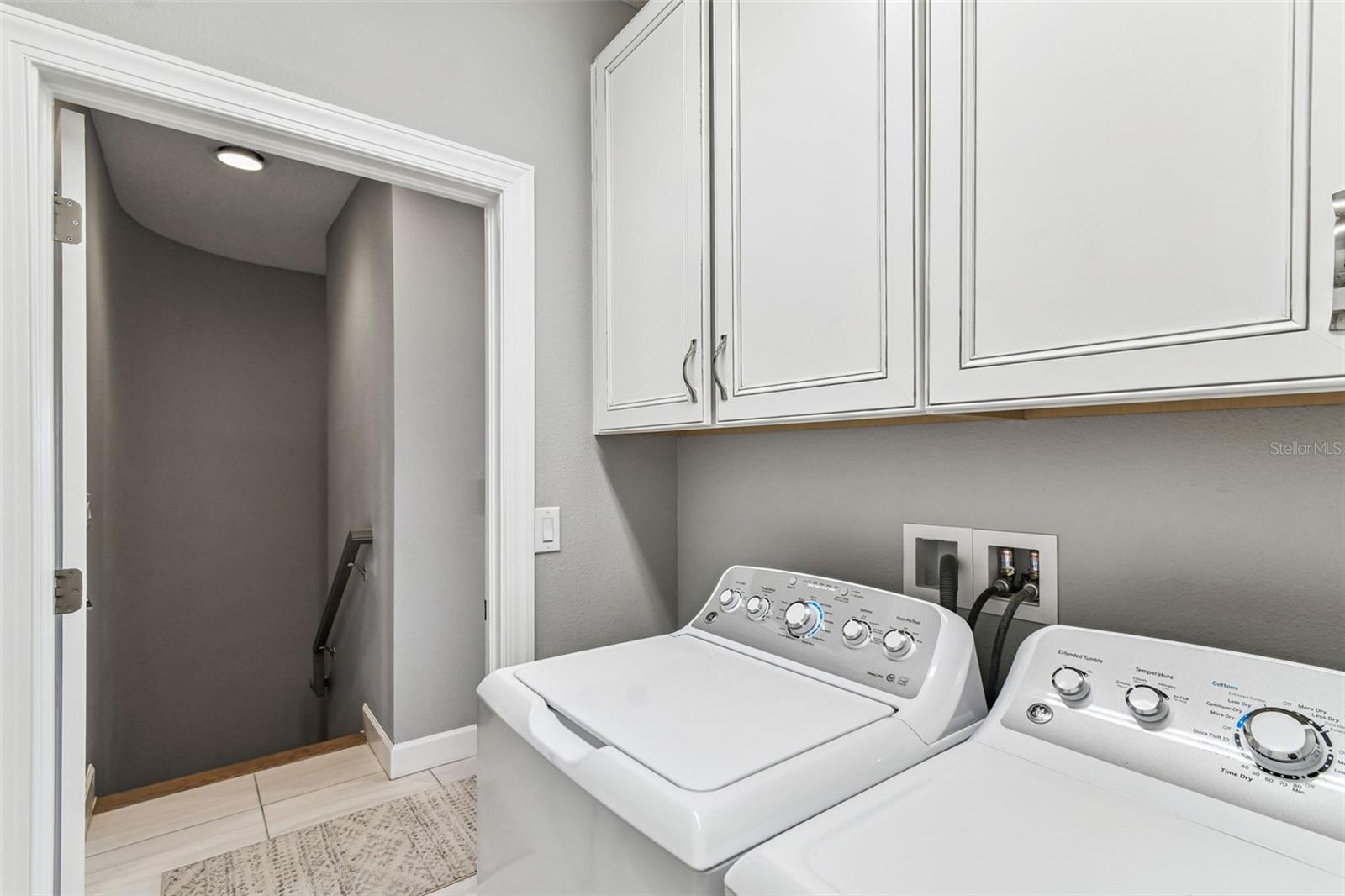 Image 38 of 65 For 4065 Rocky Shores Drive