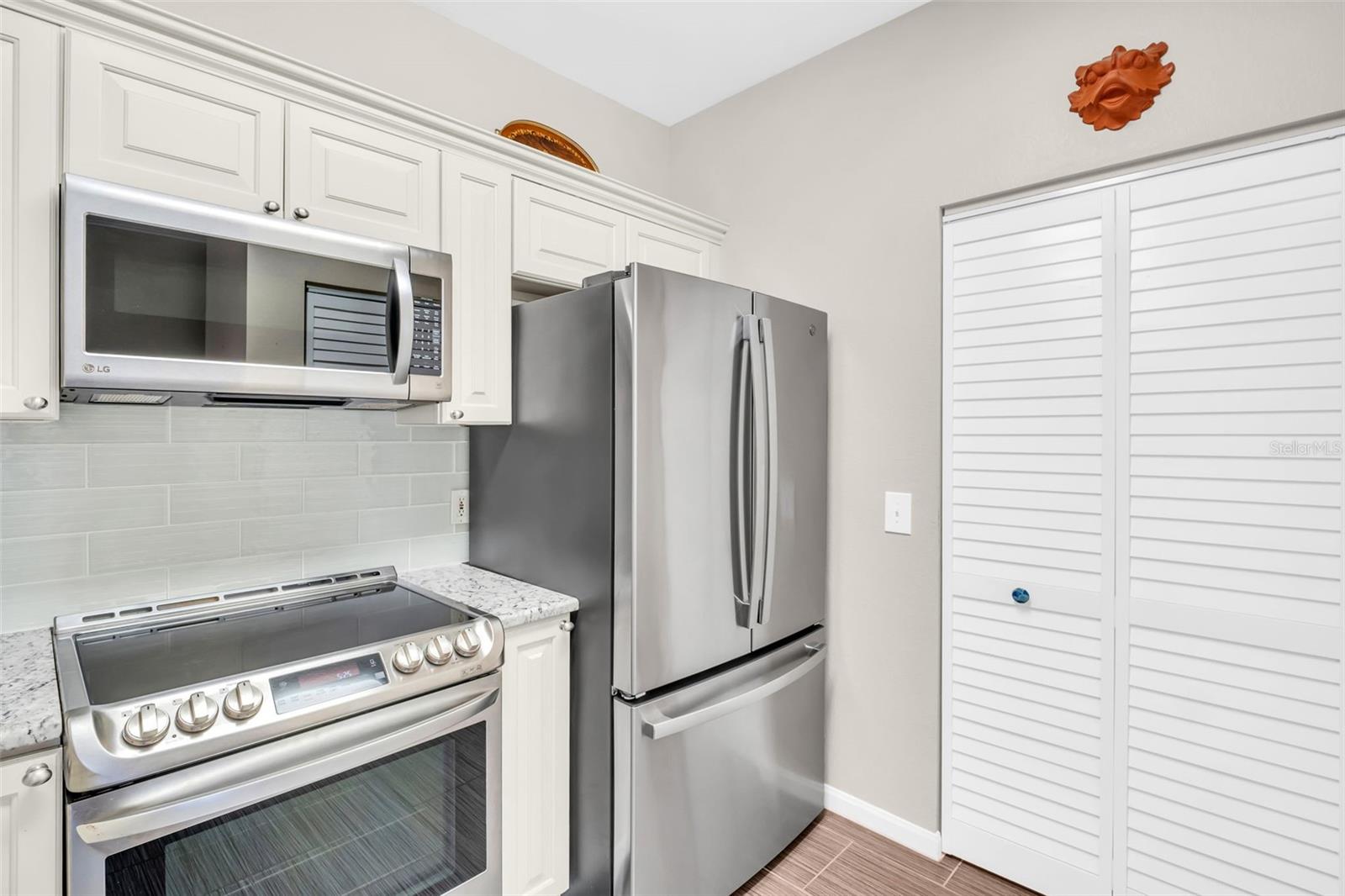Image 2 of 48 For 2254 Chianti Place 6-0611