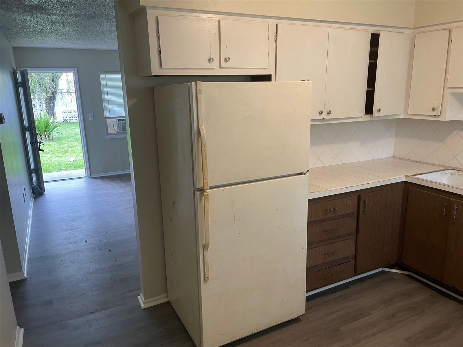 Image 6 of 15 For 2409 13th Street W 4