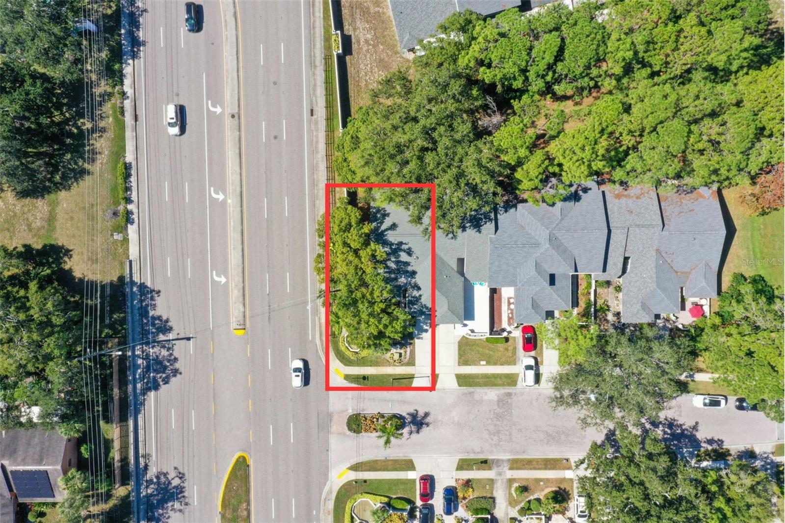 Listing photo id 21 for 102 Steeplechase Lane