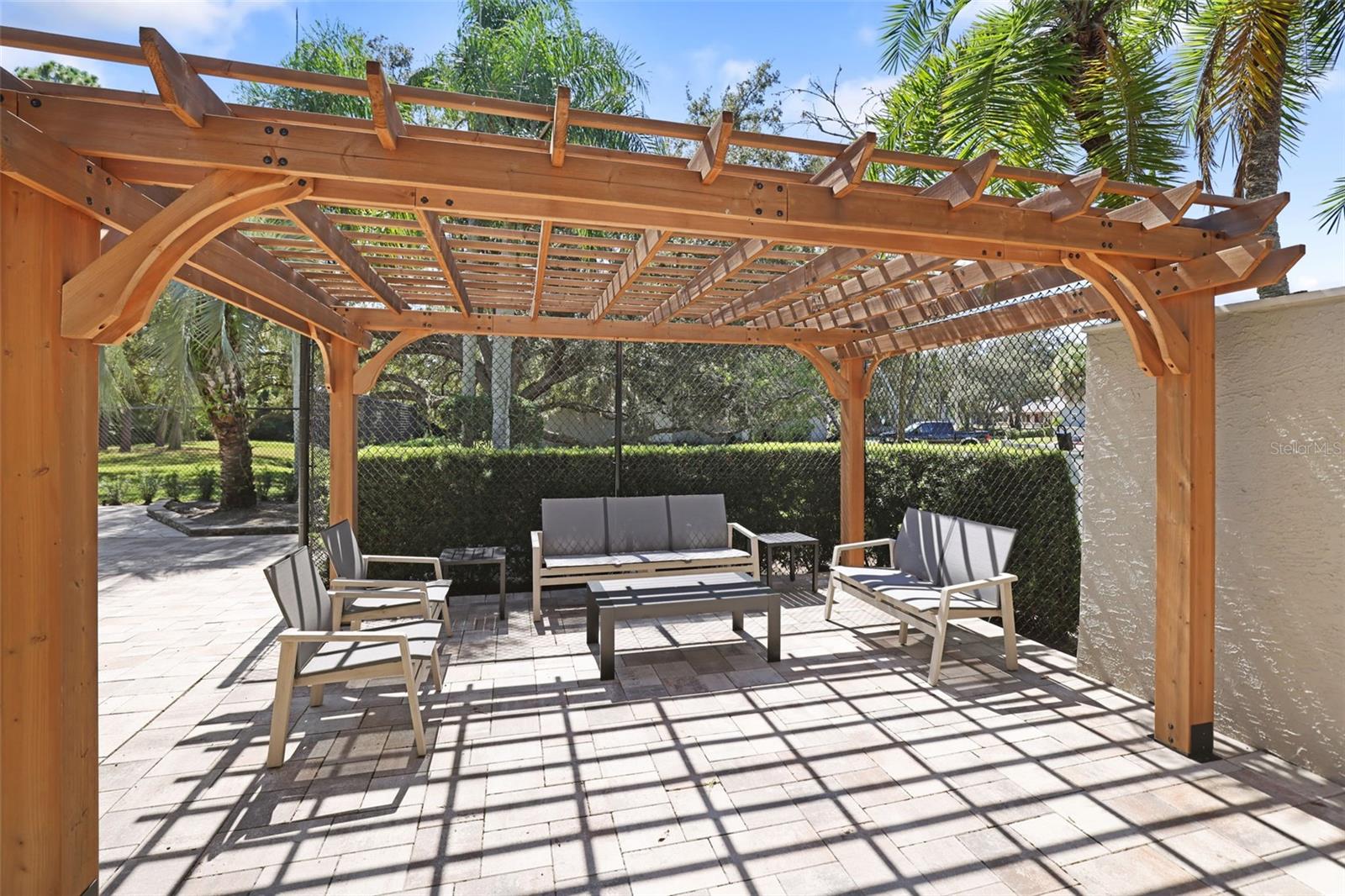 Listing photo id 25 for 102 Steeplechase Lane