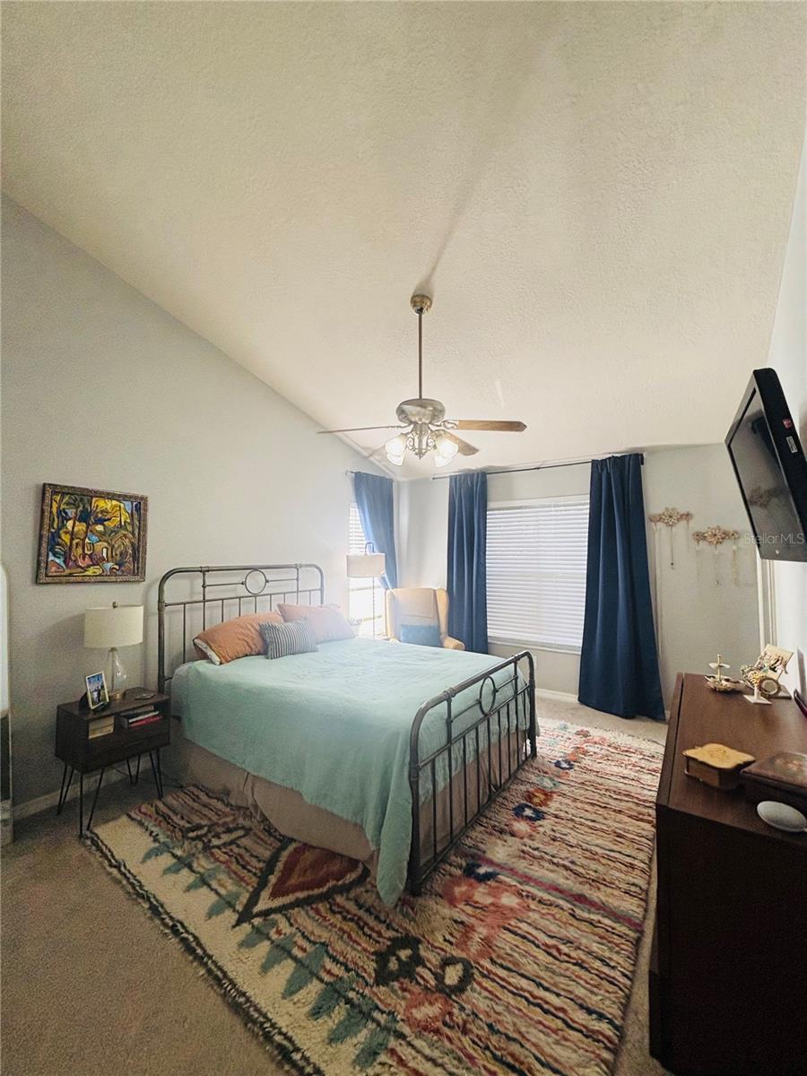 Image 13 of 24 For 17629 Esprit Drive