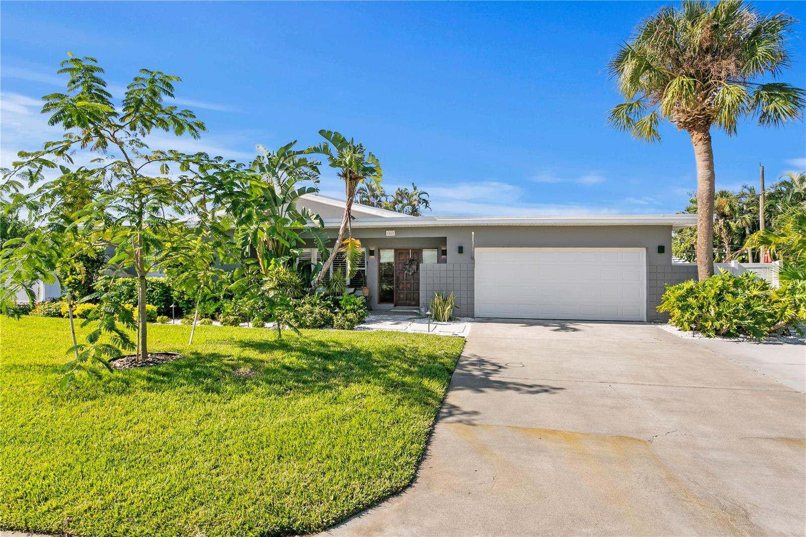 Image 2 of 45 For 5065 39th Street S