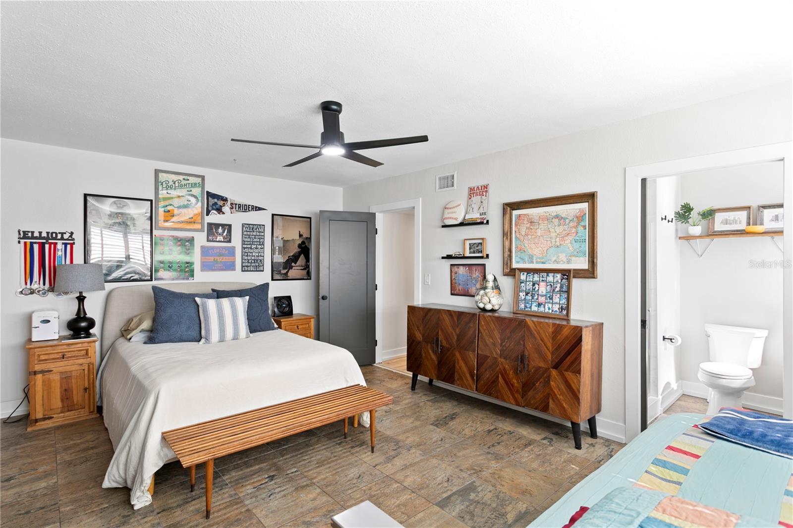 Image 20 of 45 For 5065 39th Street S
