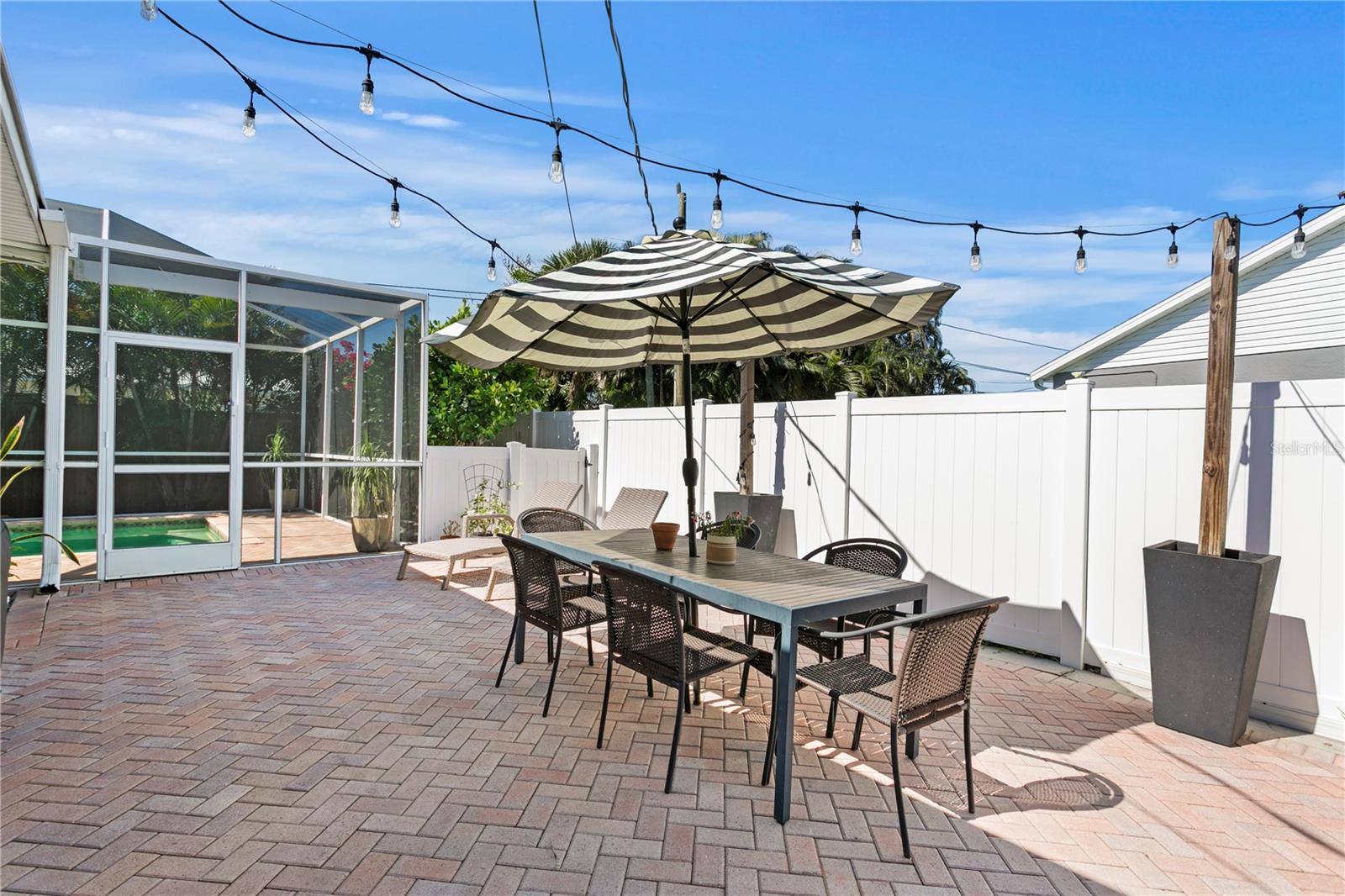 Image 31 of 45 For 5065 39th Street S