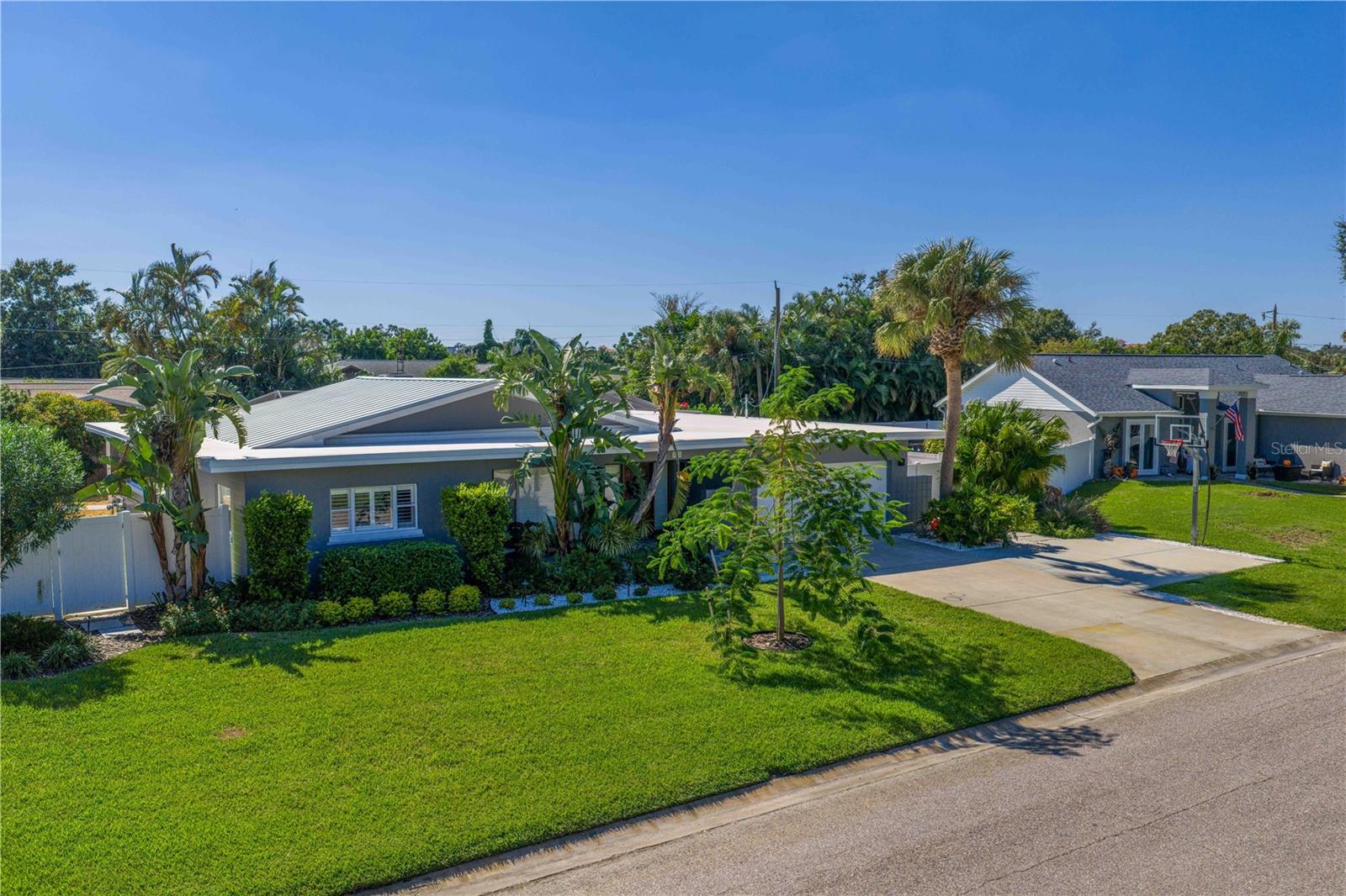 Image 37 of 45 For 5065 39th Street S