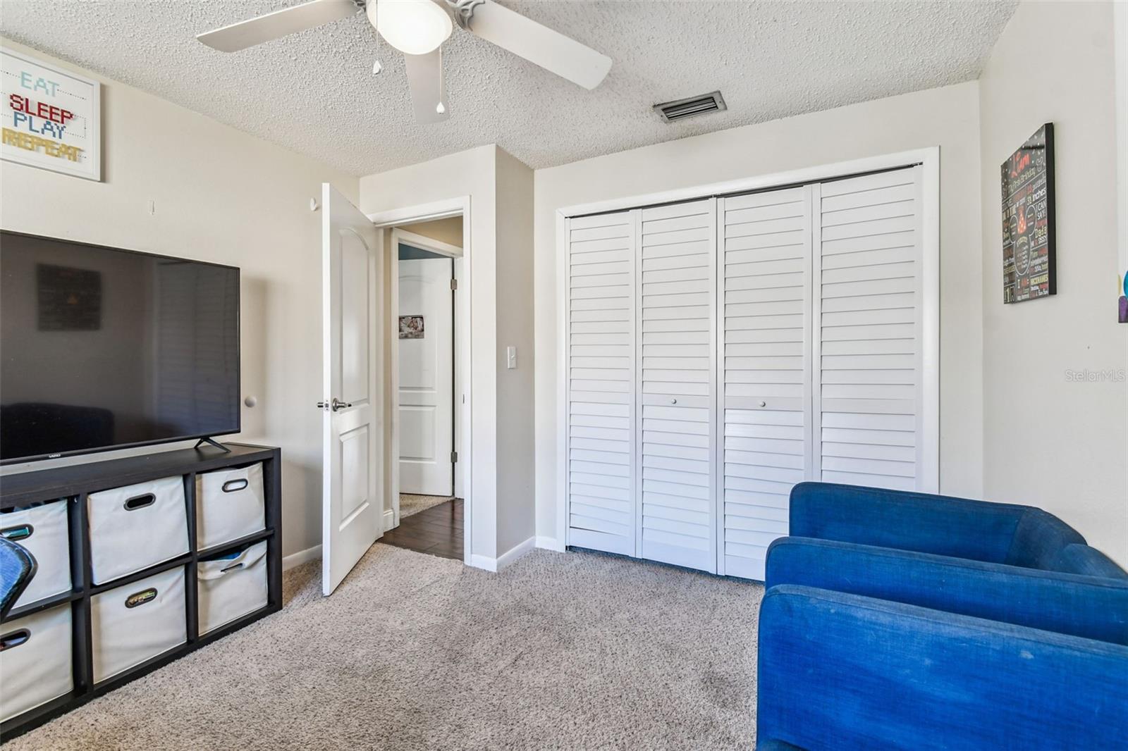 Listing photo id 30 for 9764 130th Avenue