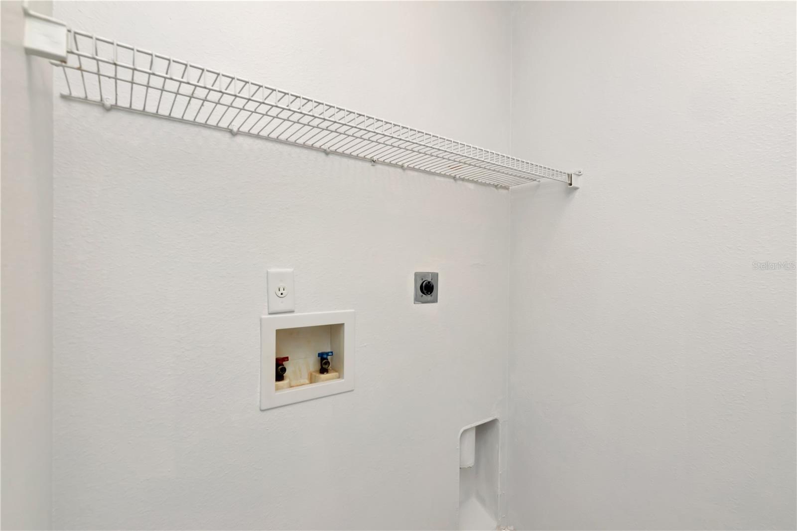 Image 28 of 35 For 34902 Teeview Lane