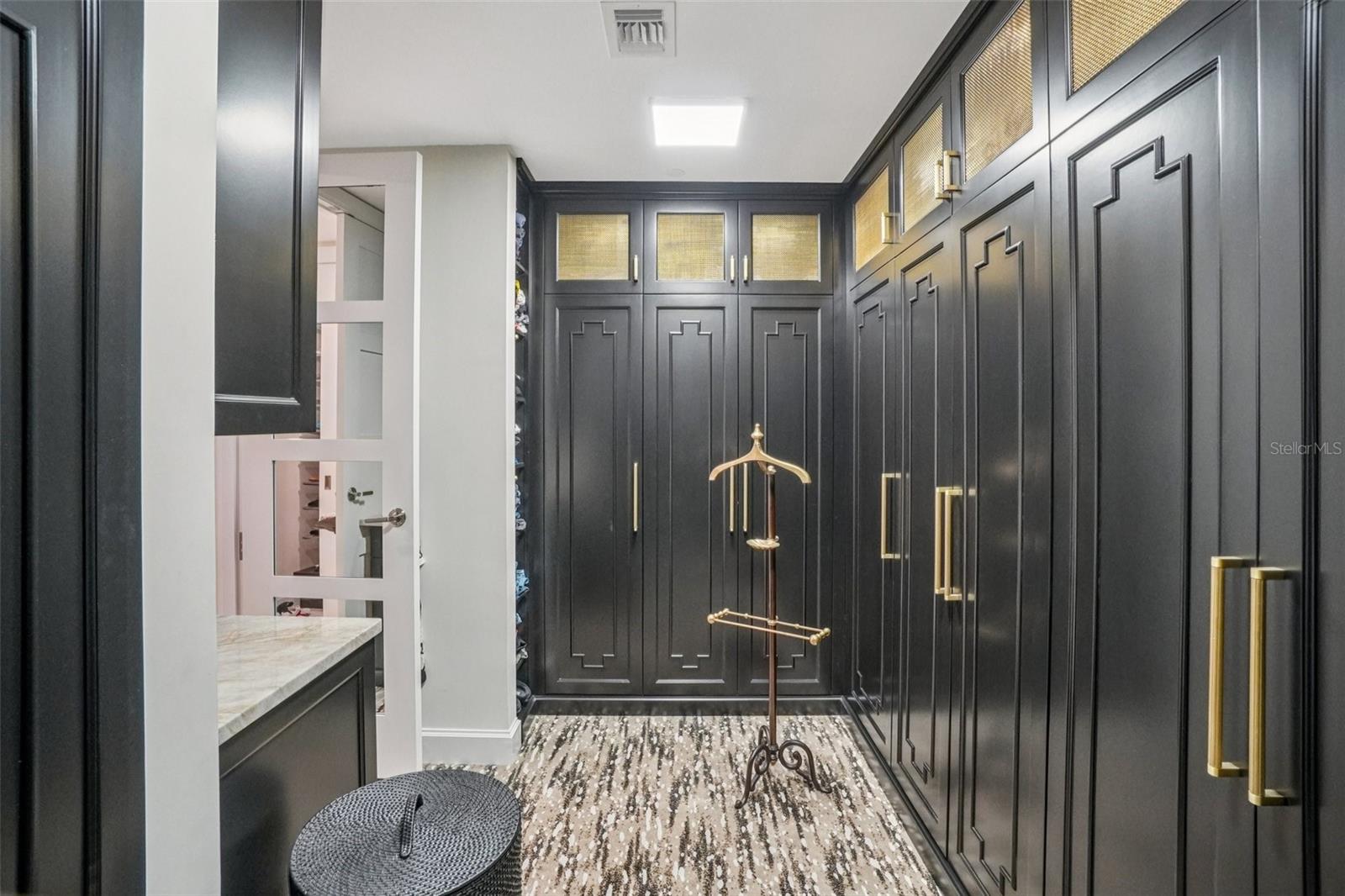 Image 11 of 98 For 3401 Bayshore Boulevard 1704