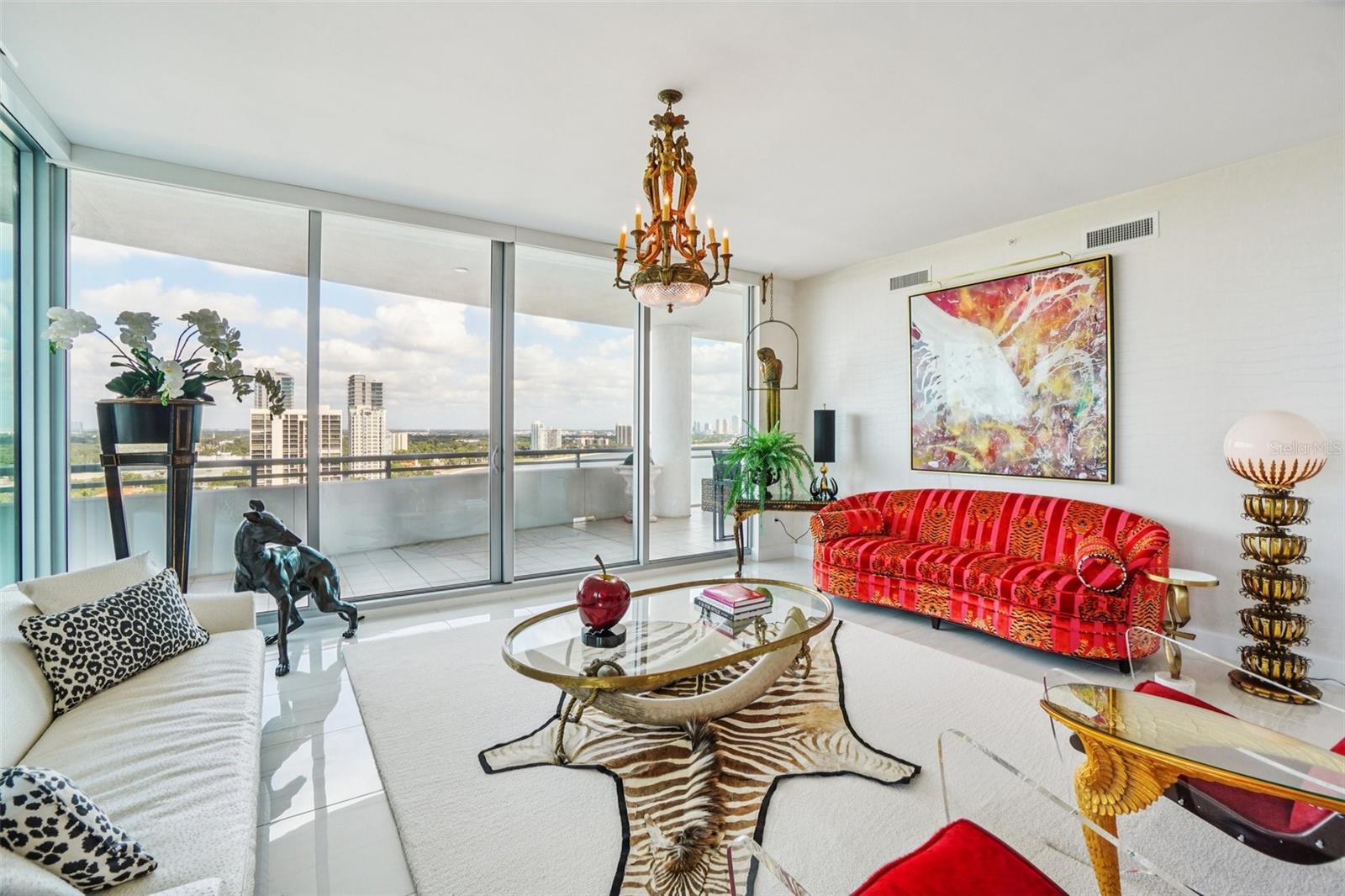Image 32 of 98 For 3401 Bayshore Boulevard 1704