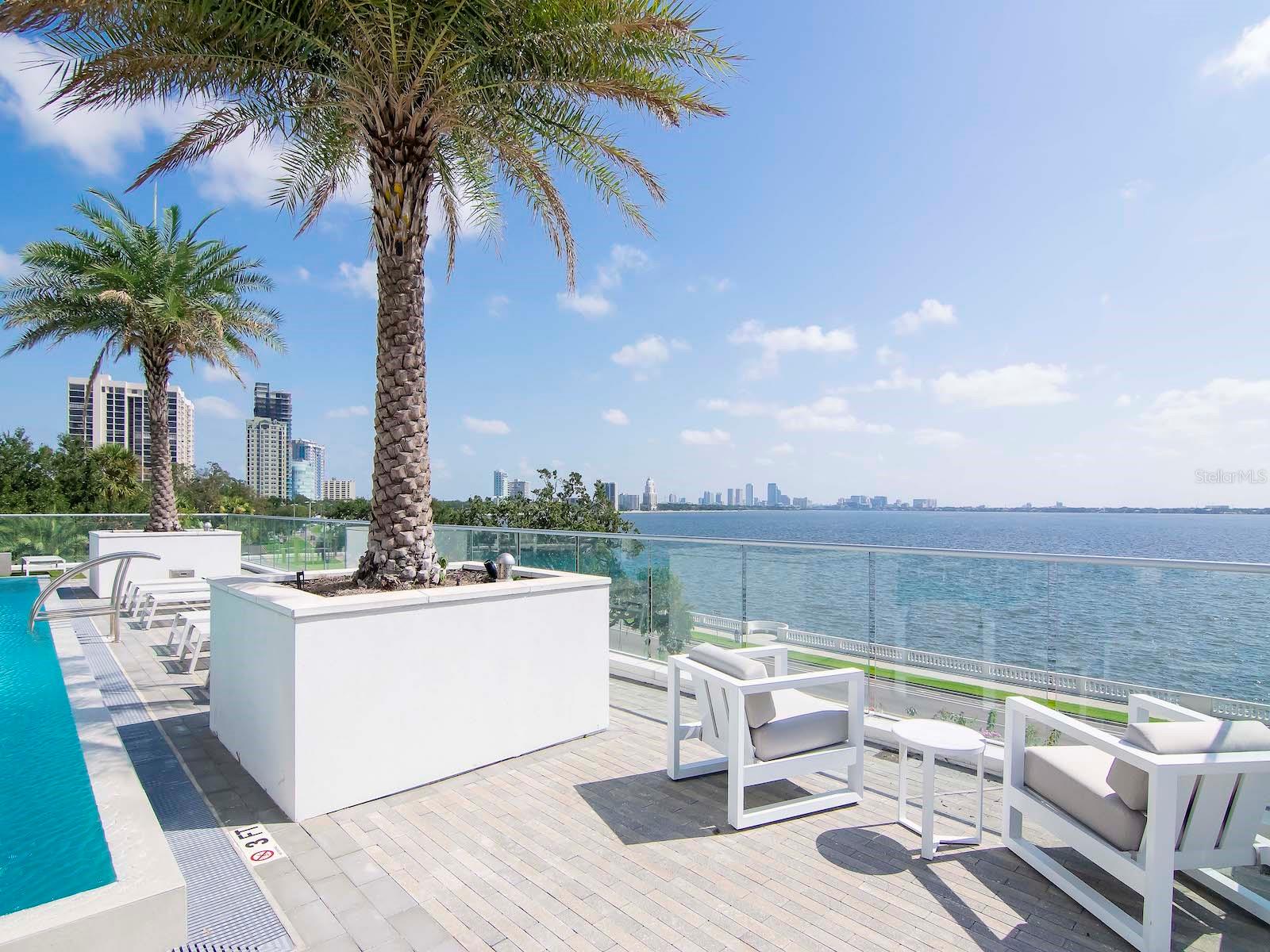 Image 80 of 98 For 3401 Bayshore Boulevard 1704