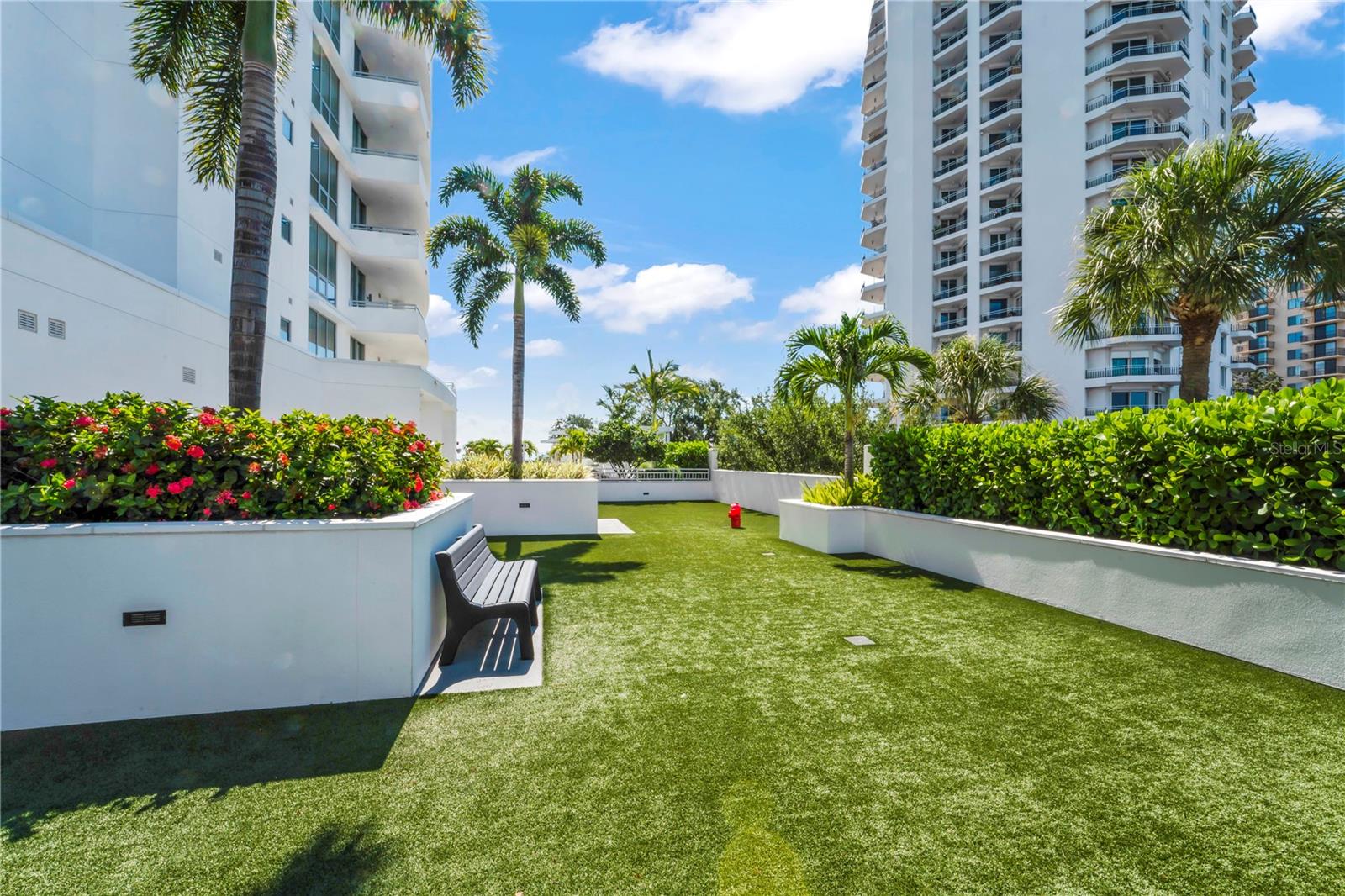 Image 84 of 98 For 3401 Bayshore Boulevard 1704