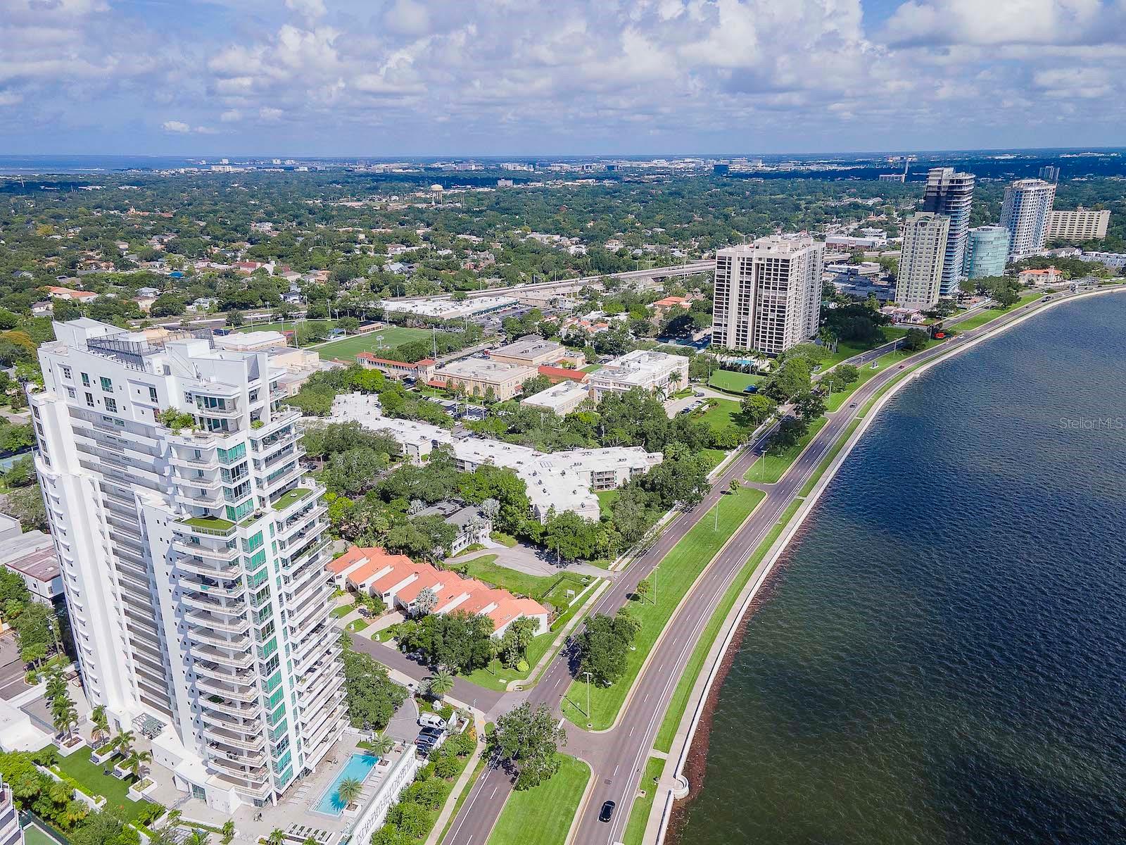 Image 86 of 98 For 3401 Bayshore Boulevard 1704