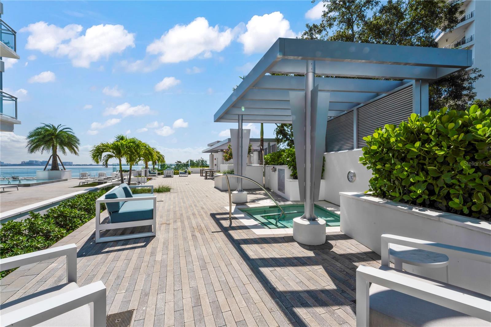 Image 88 of 98 For 3401 Bayshore Boulevard 1704