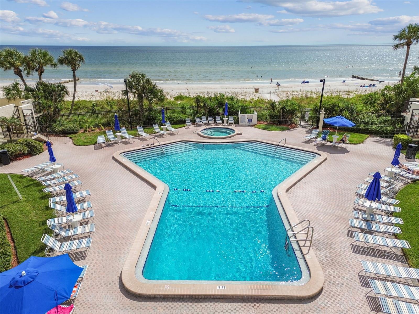 Image 2 of 58 For 14950 Gulf Boulevard 404