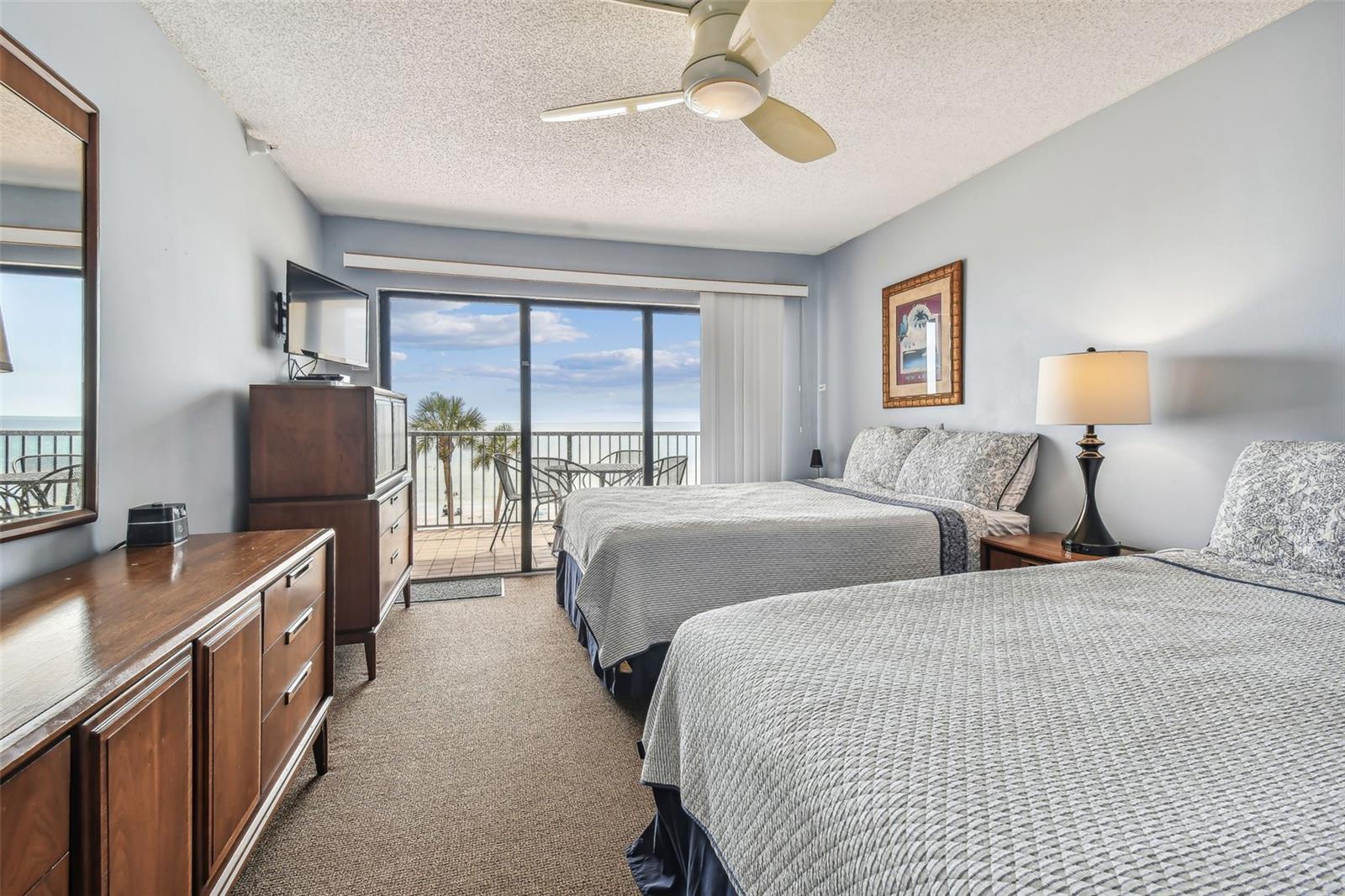Image 28 of 58 For 14950 Gulf Boulevard 404