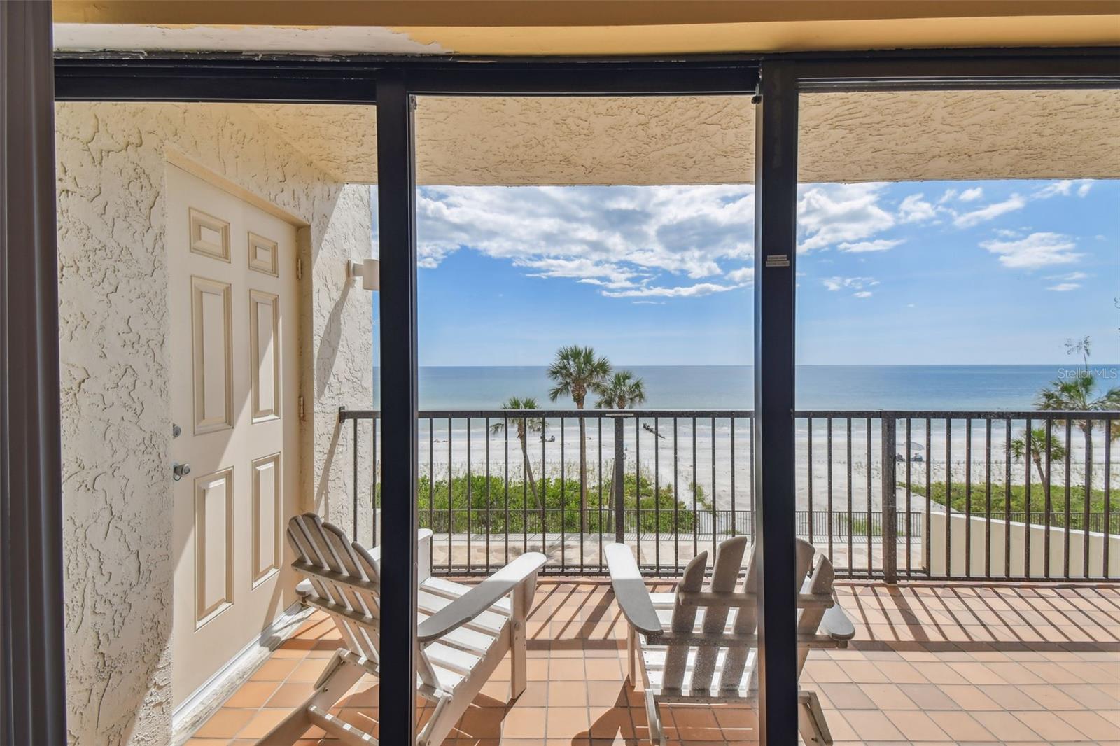 Image 38 of 58 For 14950 Gulf Boulevard 404