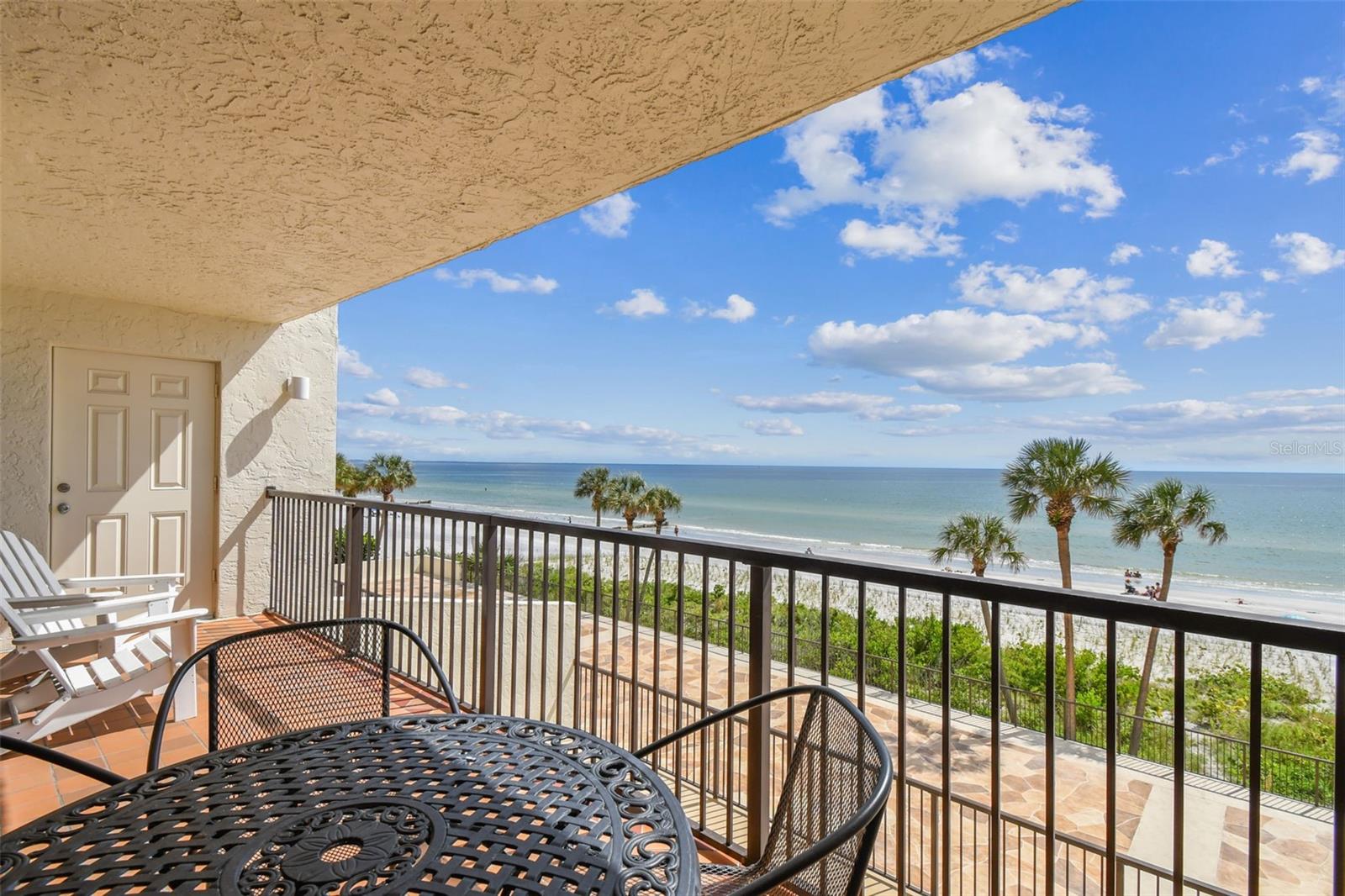 Image 39 of 58 For 14950 Gulf Boulevard 404