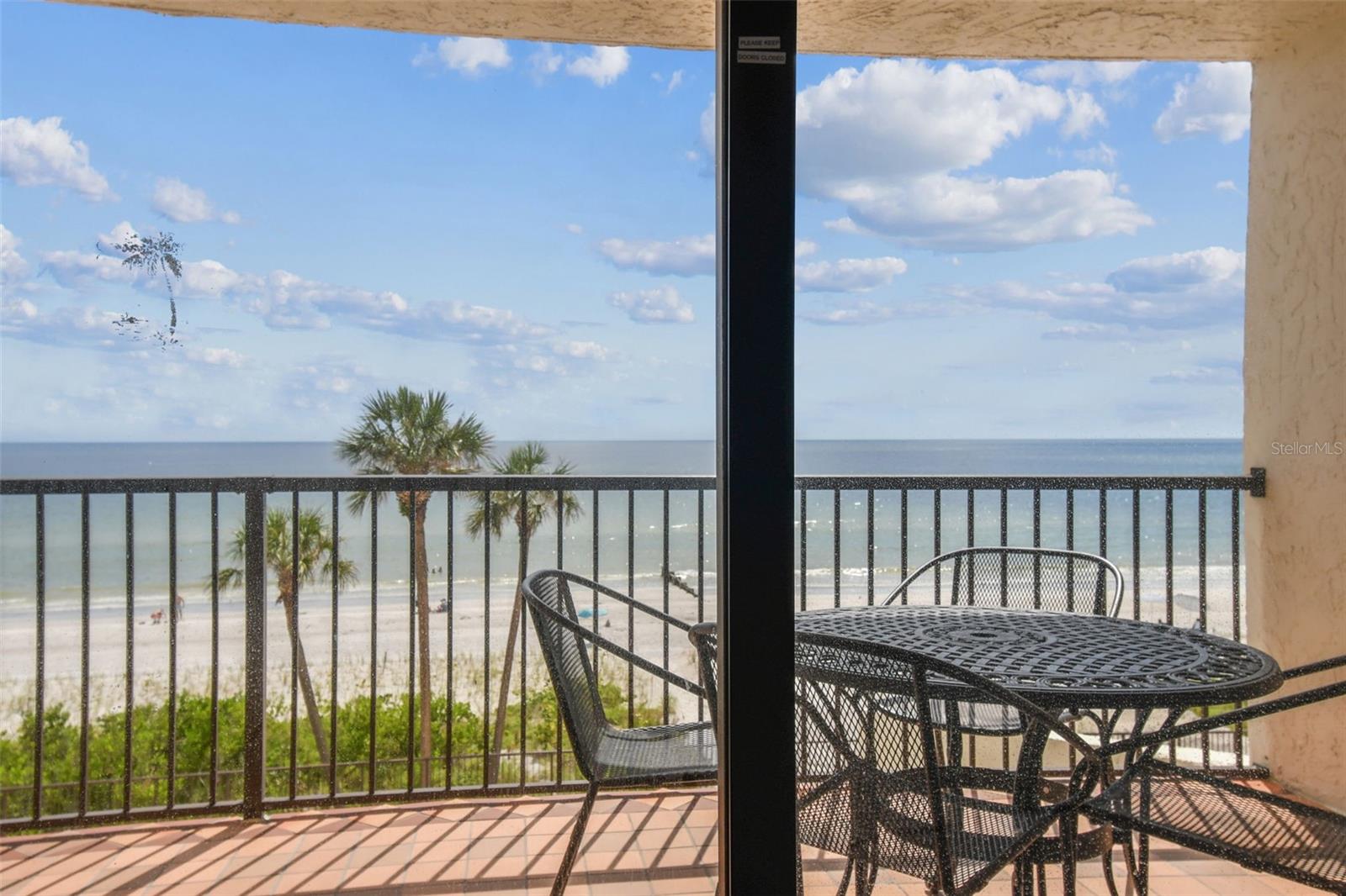 Image 42 of 58 For 14950 Gulf Boulevard 404