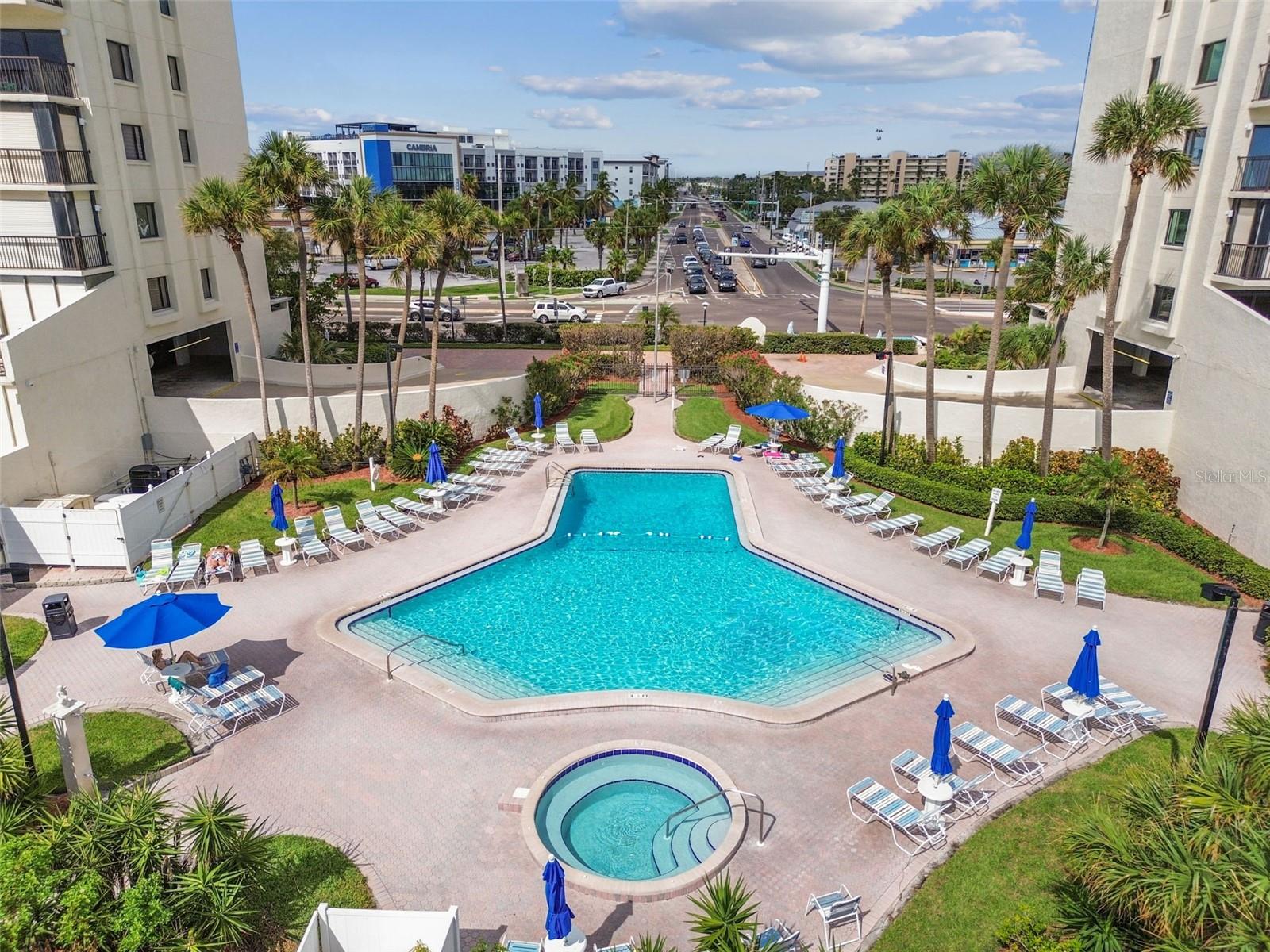 Image 45 of 58 For 14950 Gulf Boulevard 404