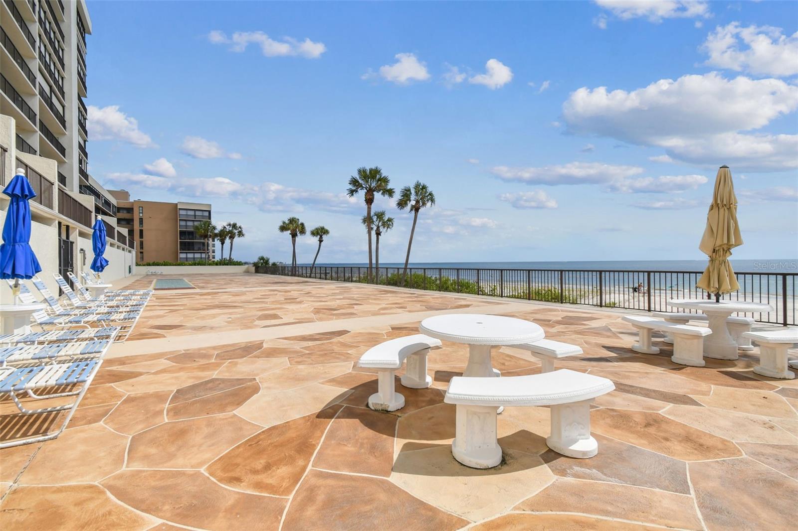 Image 50 of 58 For 14950 Gulf Boulevard 404