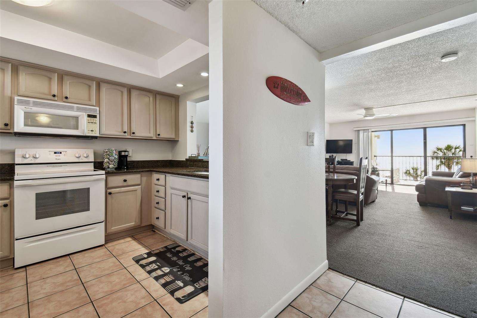 Image 8 of 58 For 14950 Gulf Boulevard 404