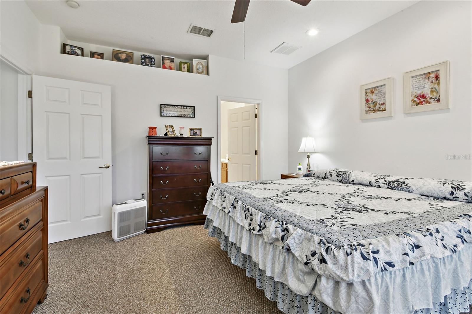 Image 21 of 89 For 20830 Jaffa Lane