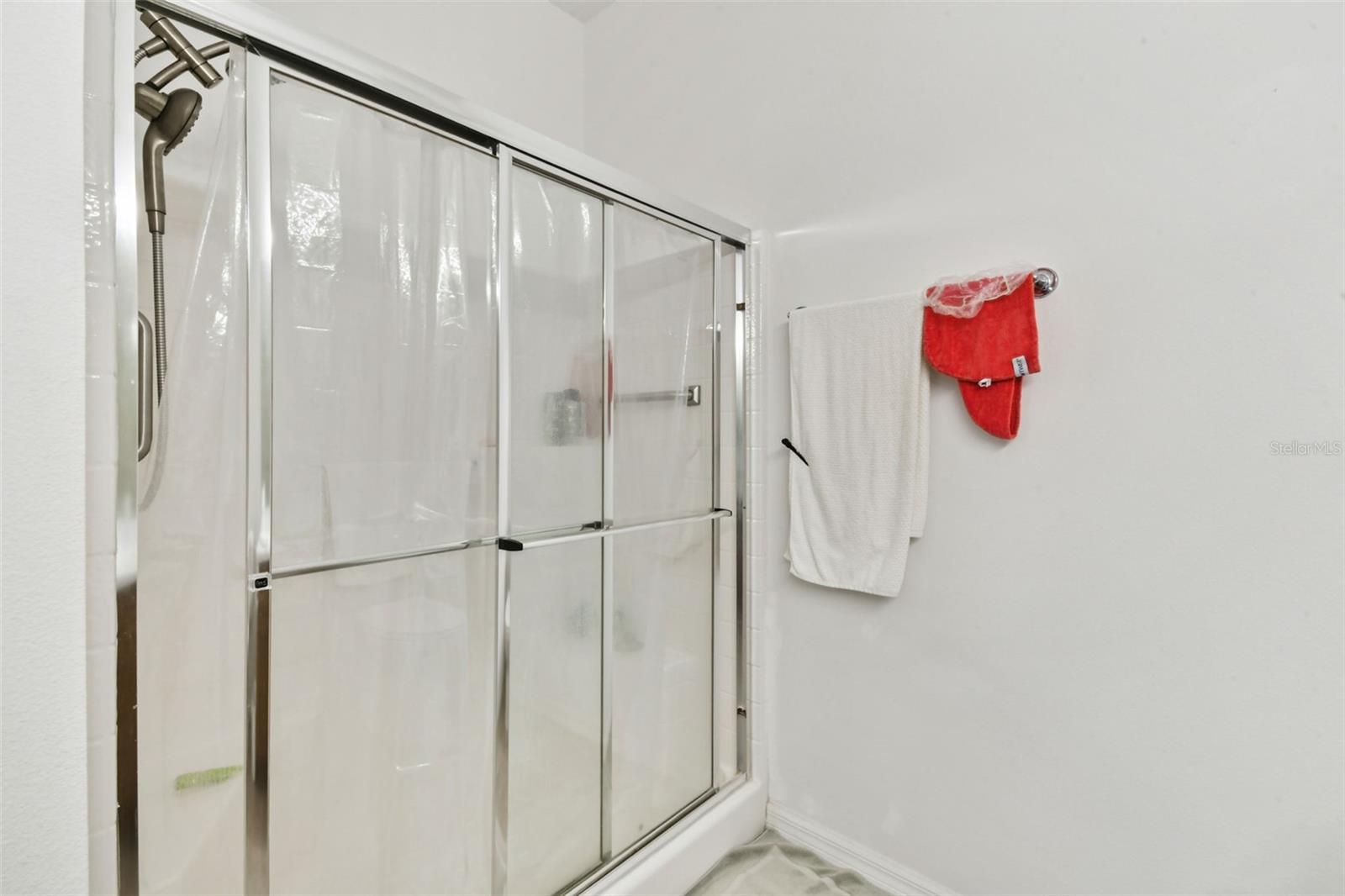 Image 27 of 89 For 20830 Jaffa Lane